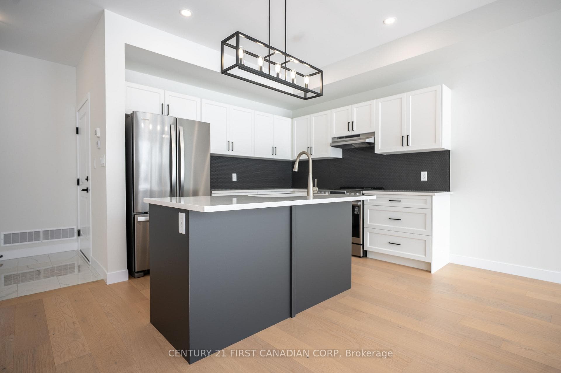 Appliance Package & Backsplash not included.