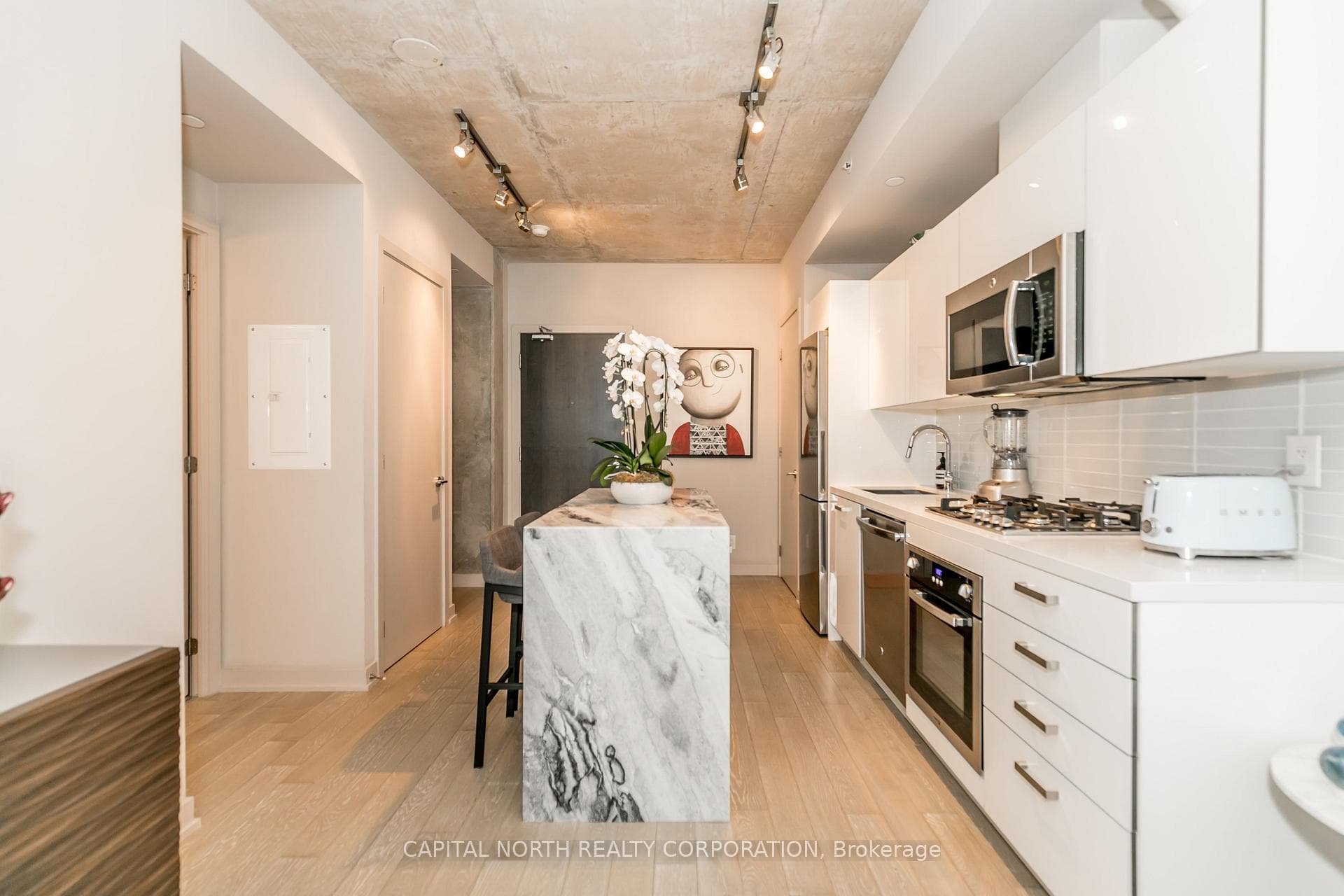 11 Charlotte Street Unit 304 photo 12