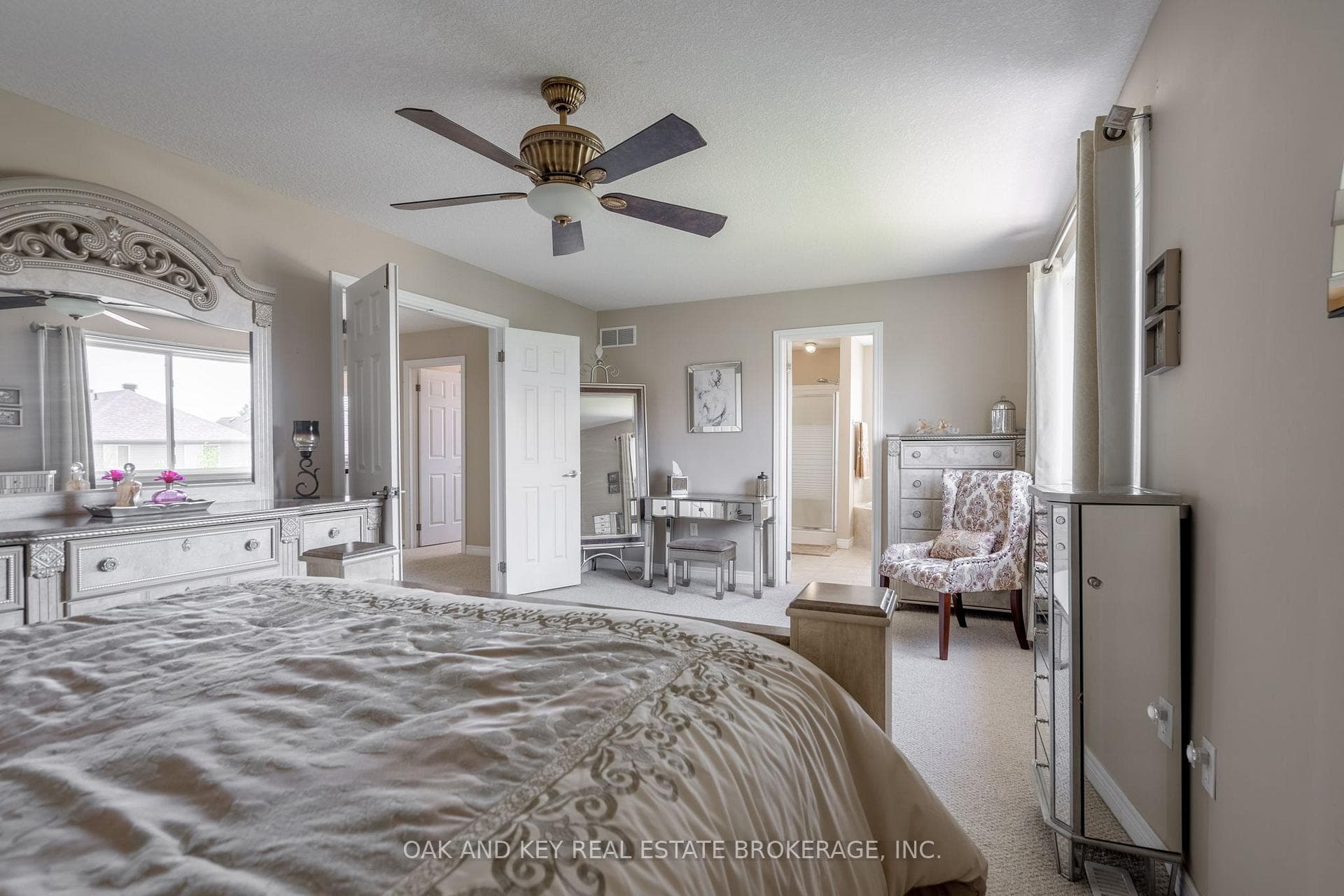 769 RUSHBROOK Crescent photo 22