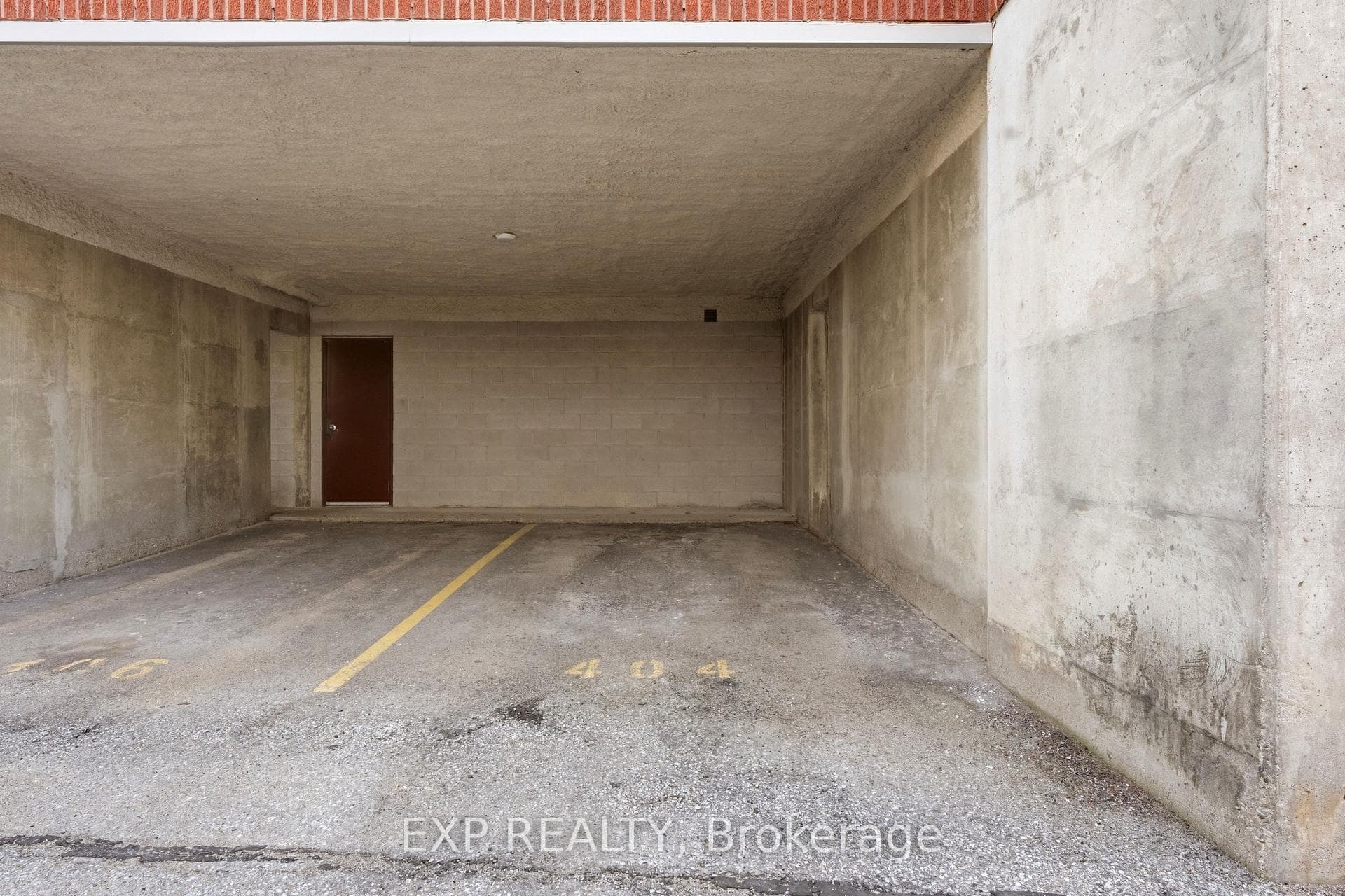 384 Erb Street Unit 404 photo 18