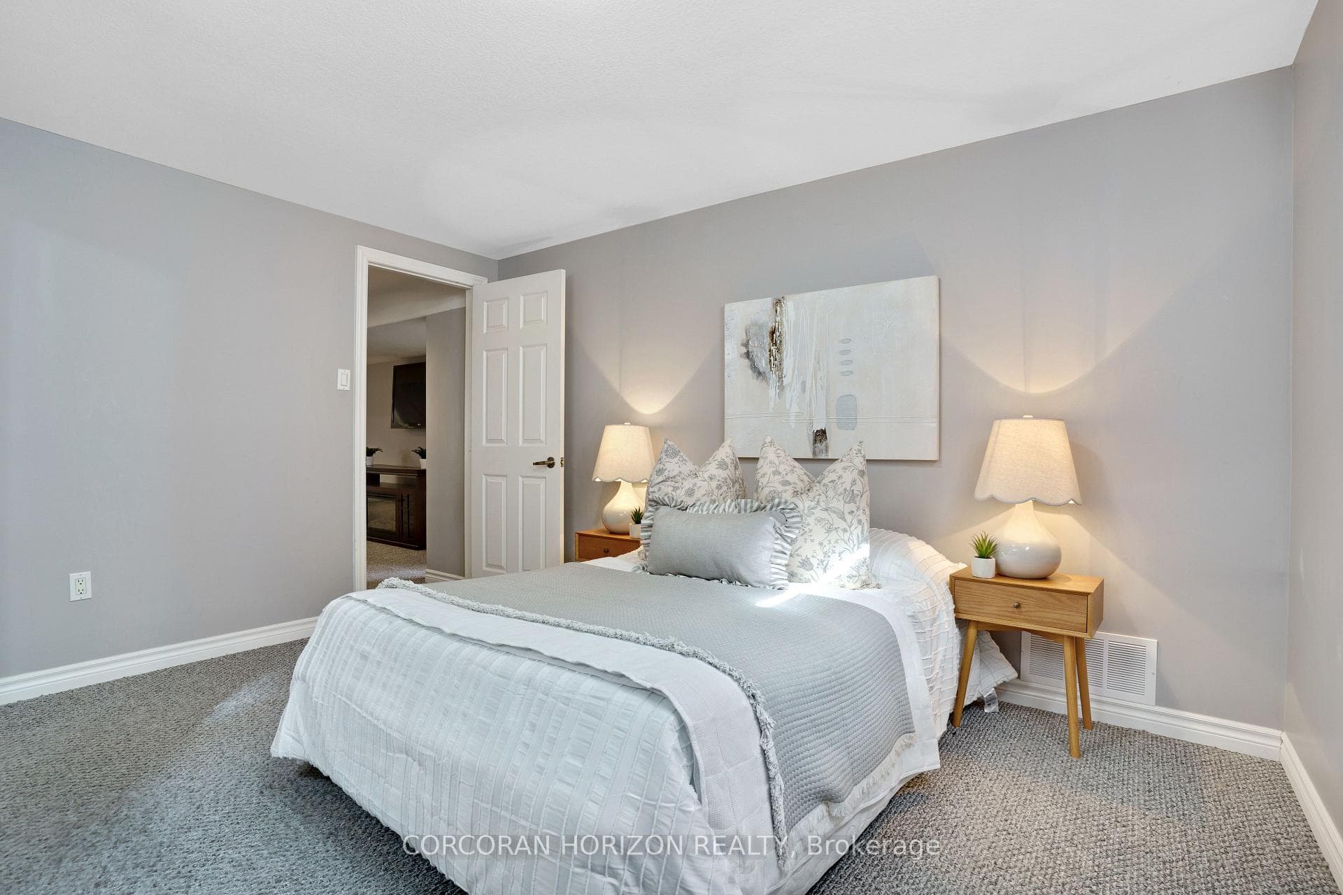 69 Eagen Drive photo 28