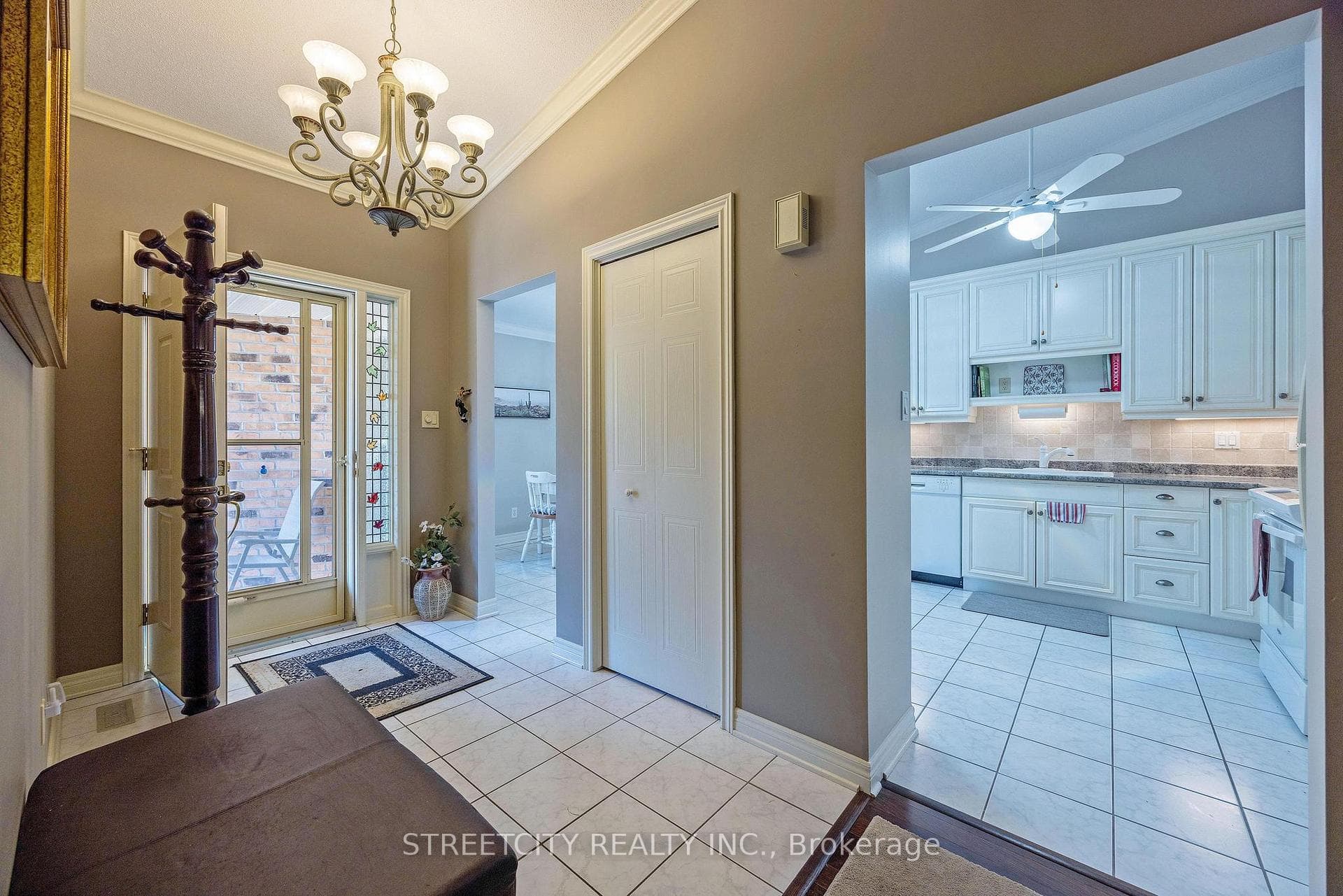 445 Riverside Drive Unit 8 photo 4