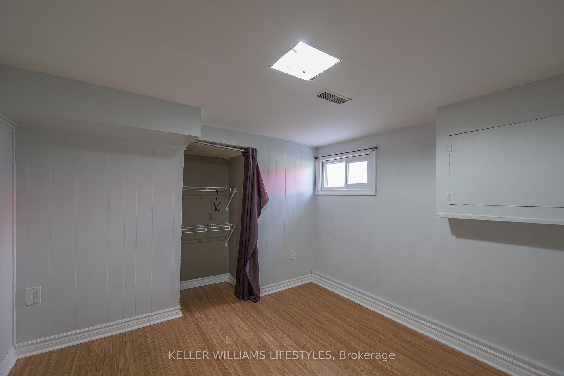 948 Princess Avenue photo 34
