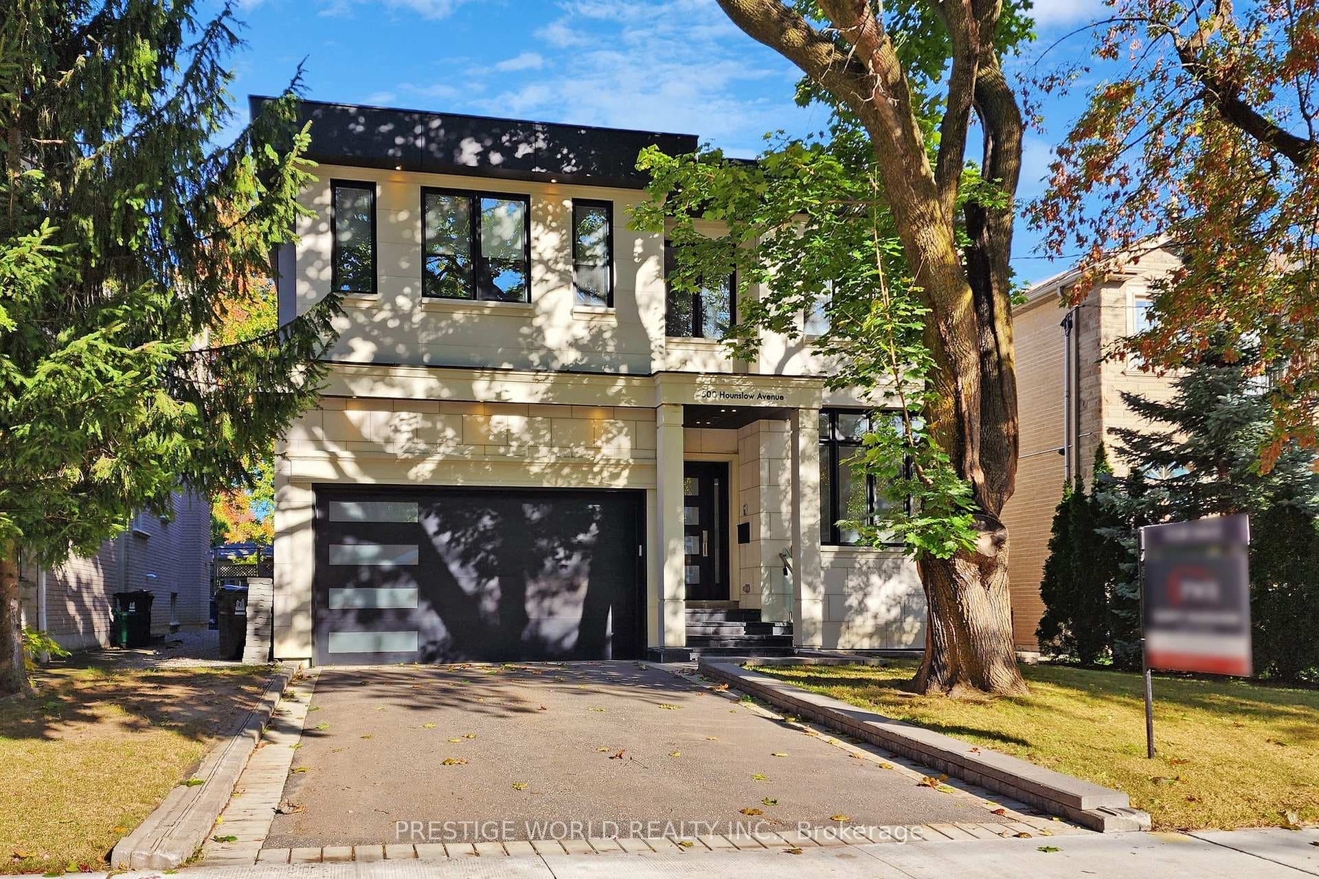 500 Hounslow Avenue photo 1