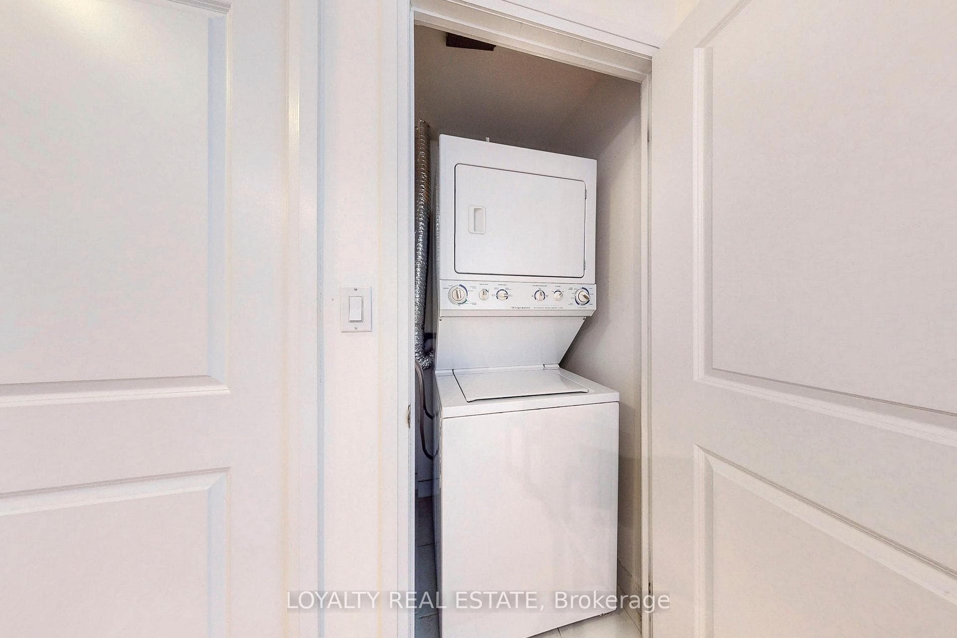 35 Hayden Street Unit 814 photo 23