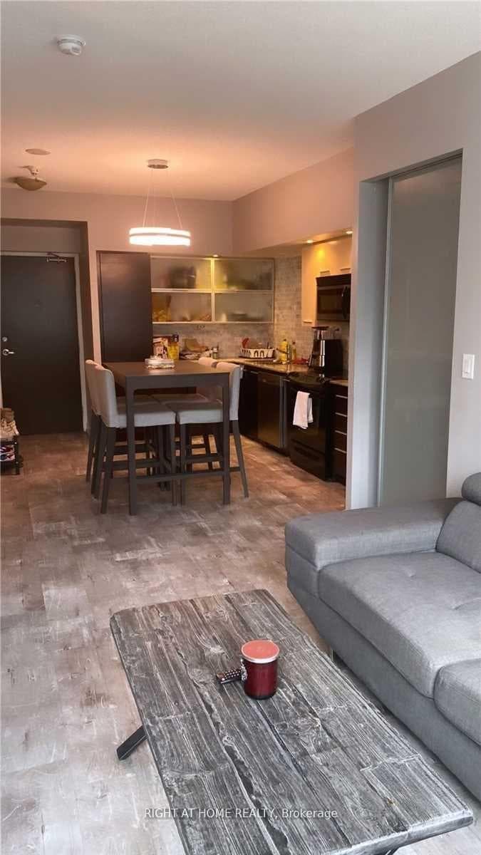 8 Telegram Mews Unit 306 photo 1