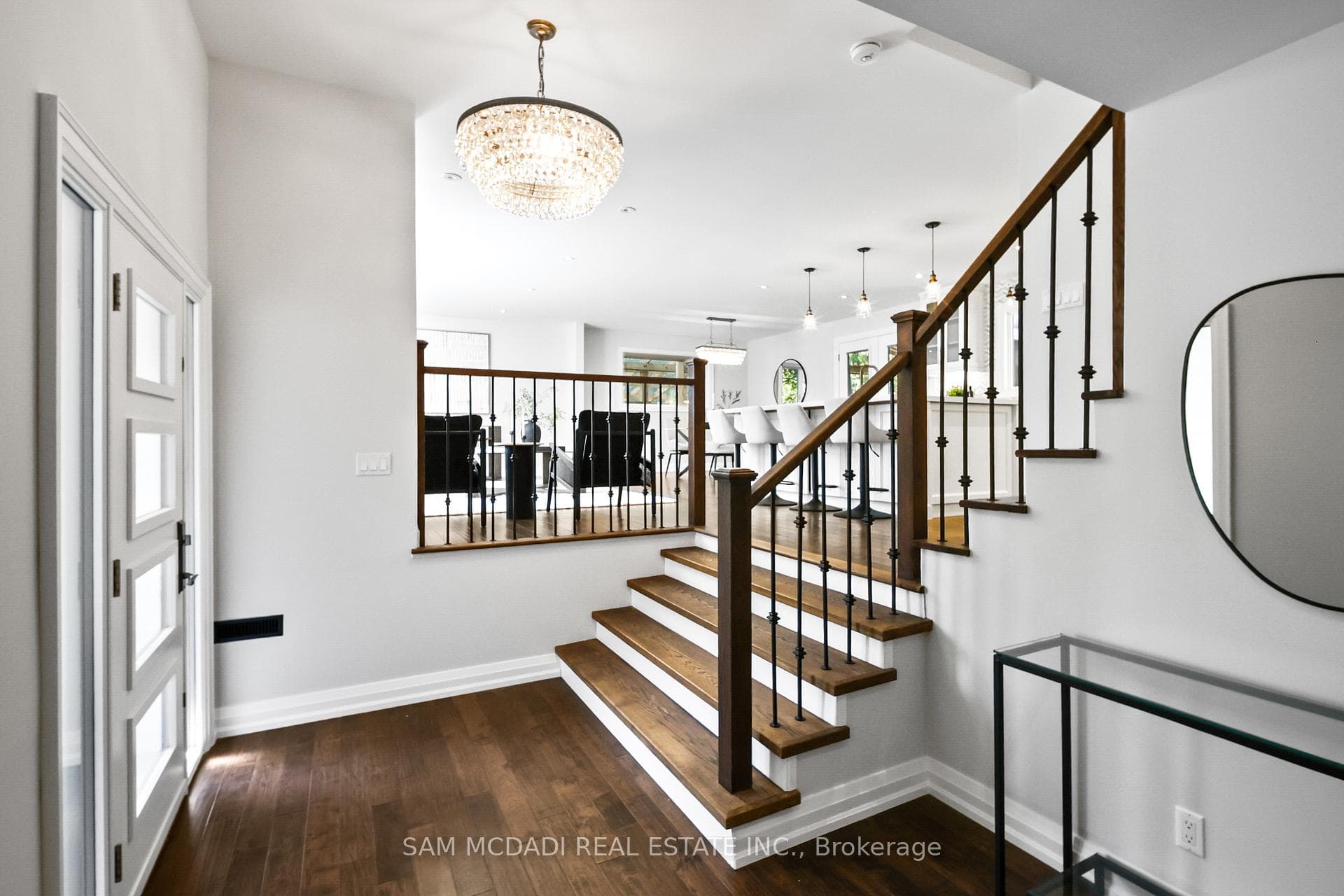 1171 Birchview Drive photo 3