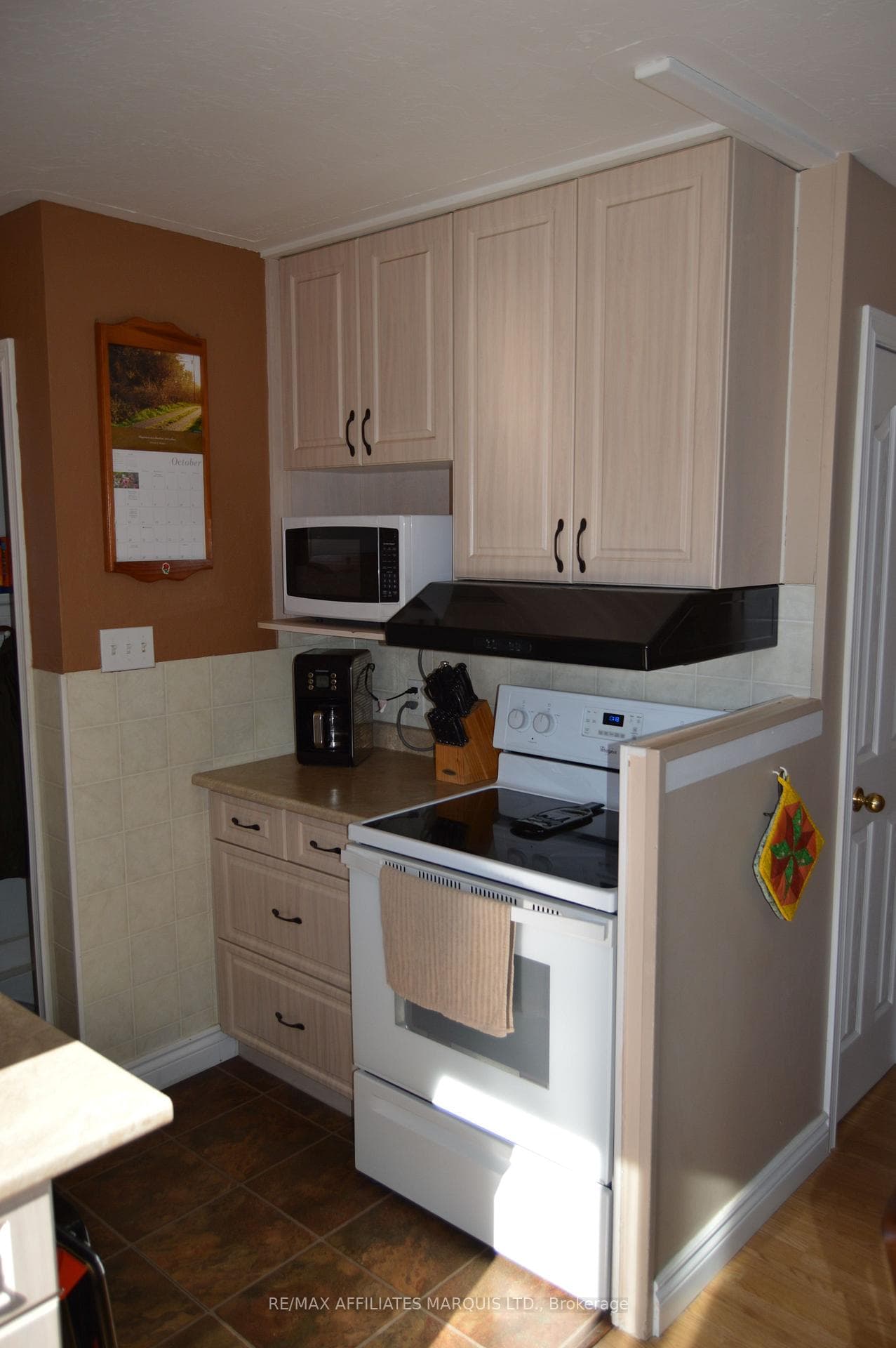 1340 St Michel Avenue photo 3
