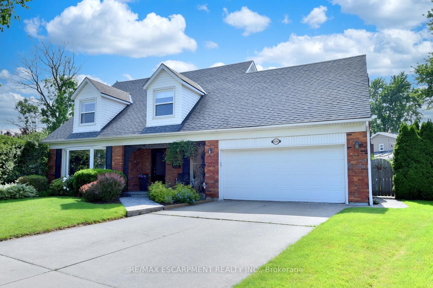 4391 Kerry Court photo 1