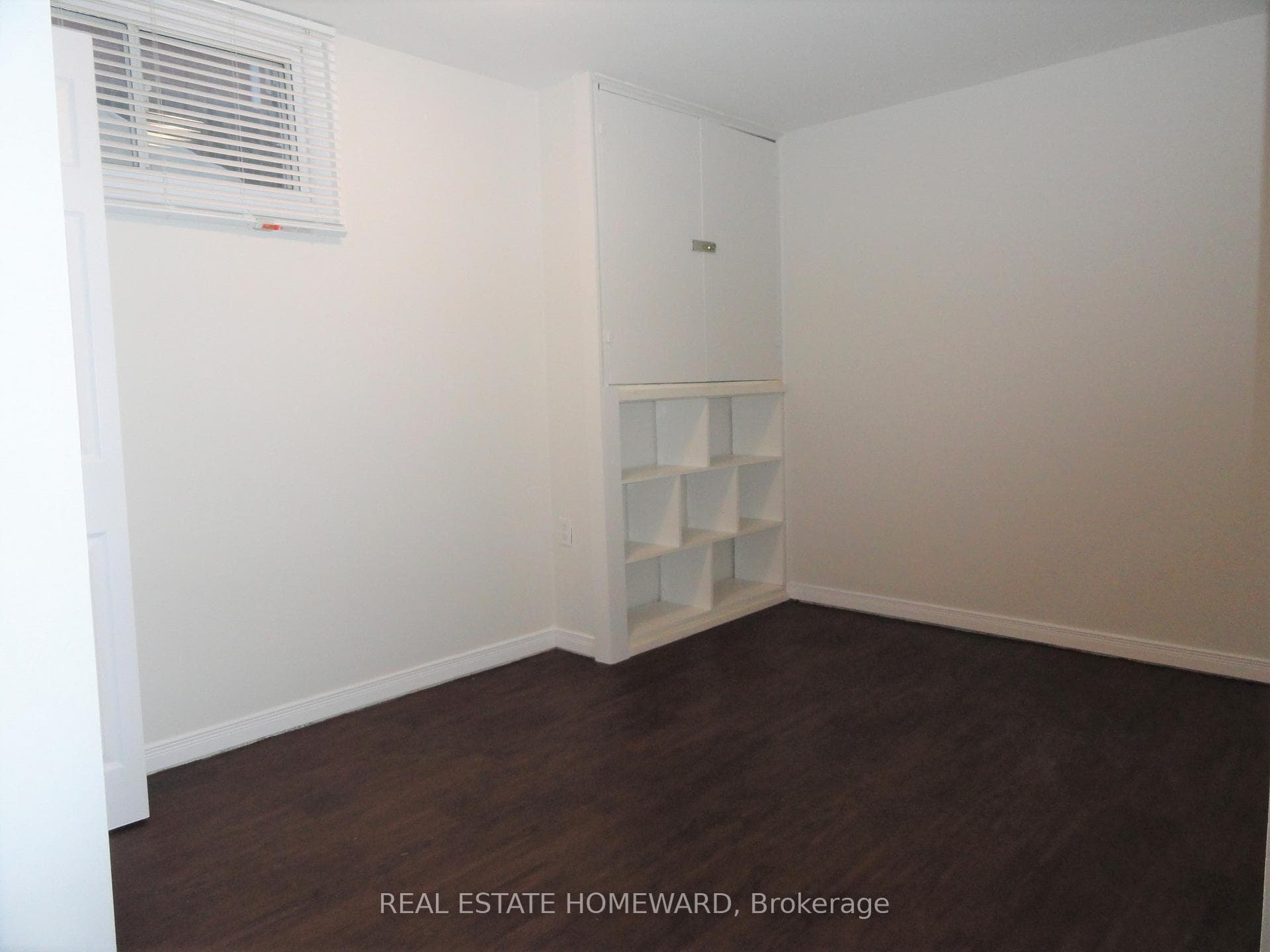 30 Baybrook Crescent photo 13