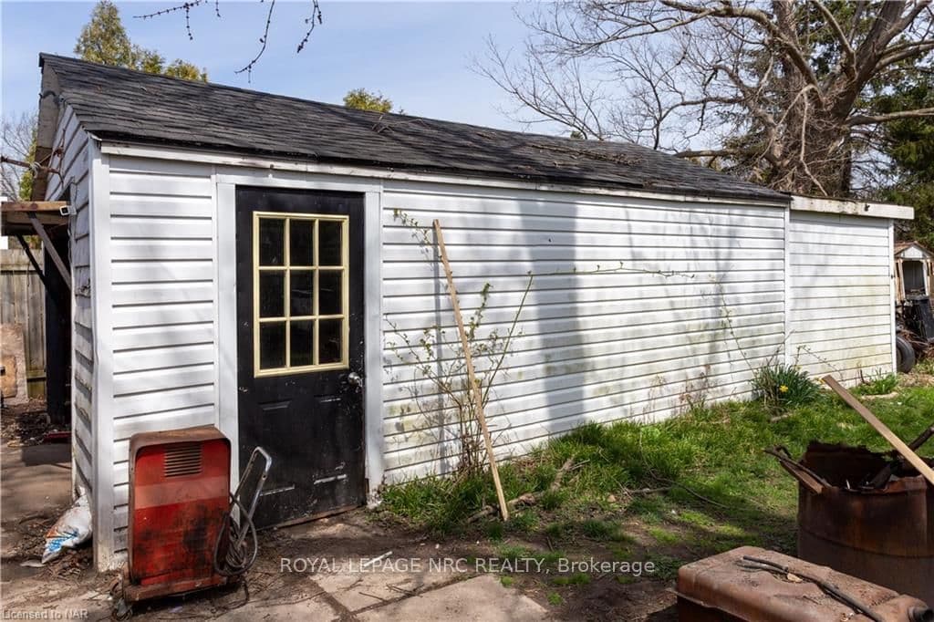 496 RIDGE Road photo 23