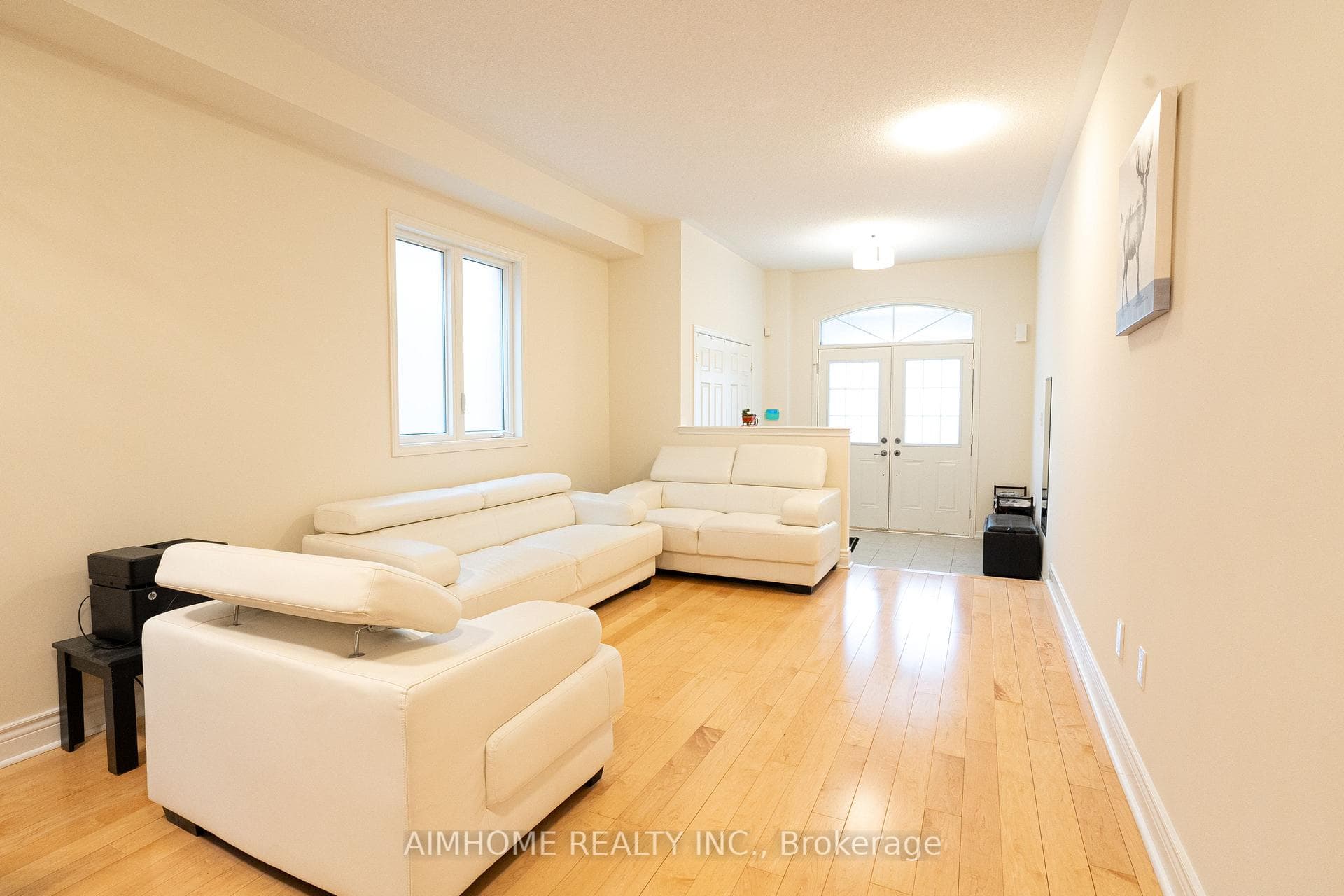 90 Duffin Drive photo 7