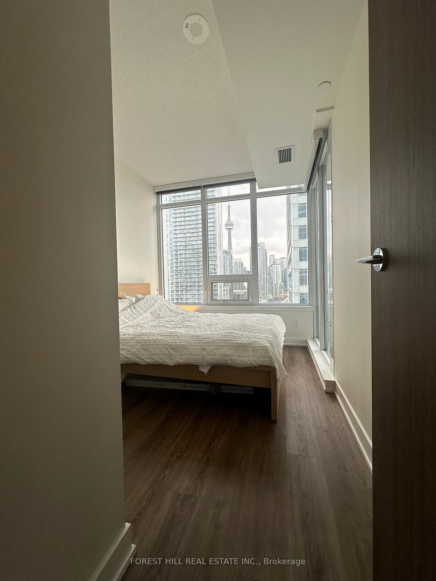 19 Bathurst Street Unit 2109 photo 8