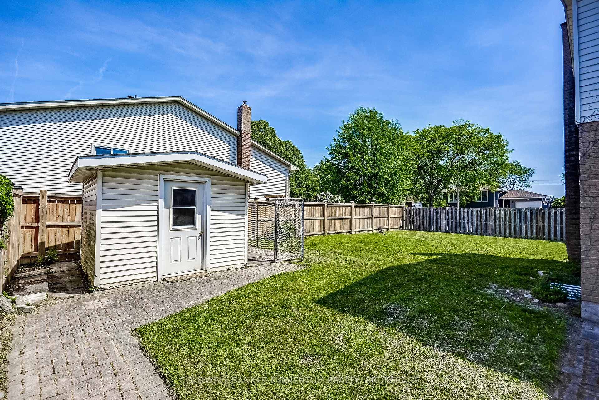 6 Conroy Crescent photo 35