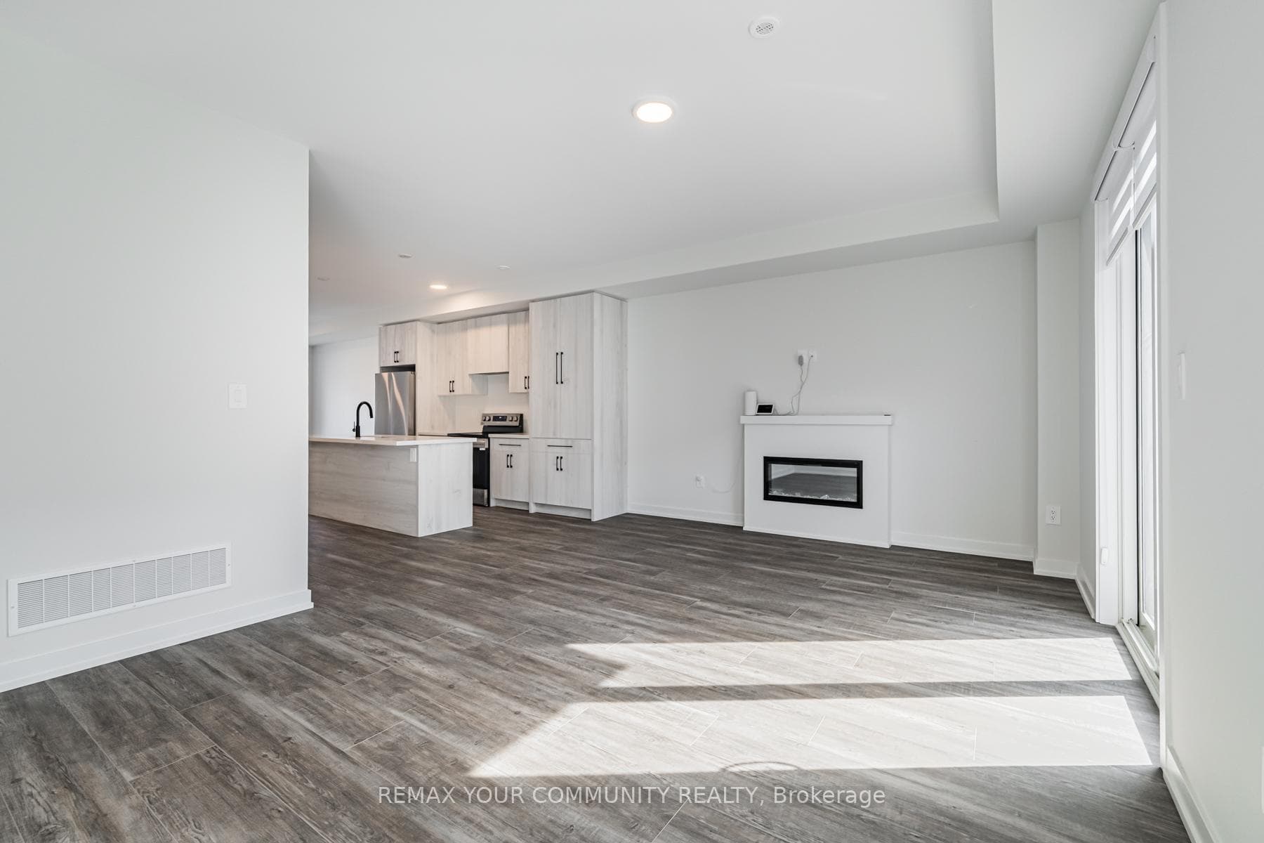 16 Agnes Lane photo 21