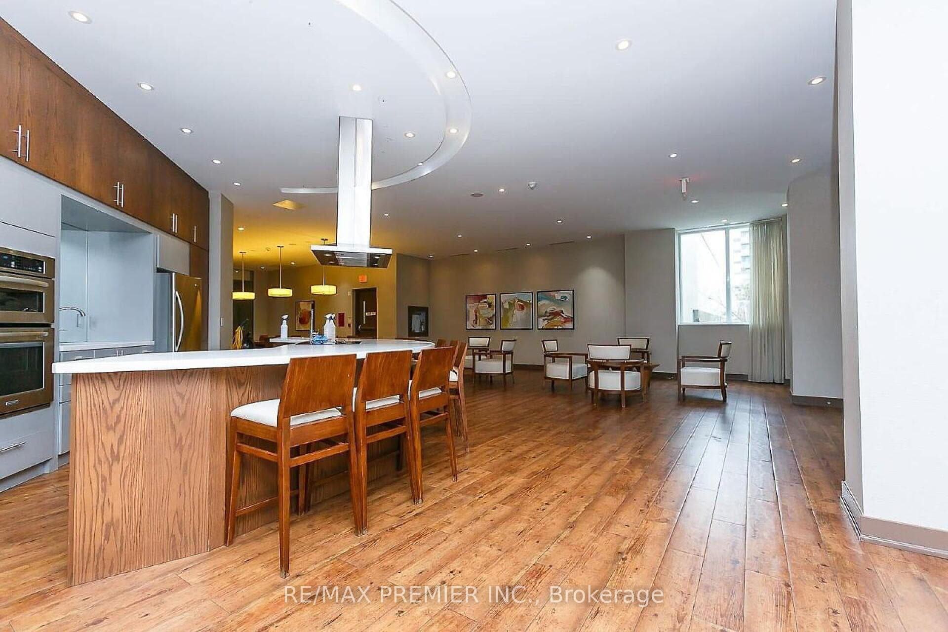 15 Legion Road Unit 1003 photo 29
