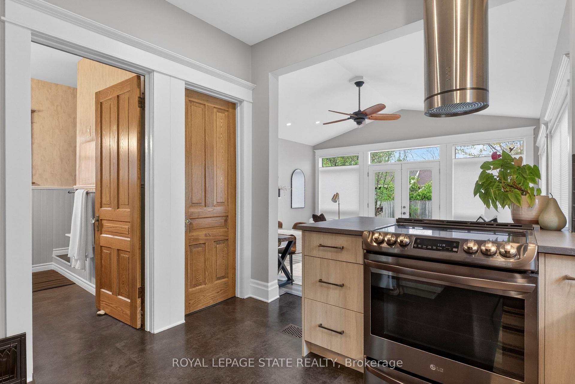 105 Highland Avenue photo 19