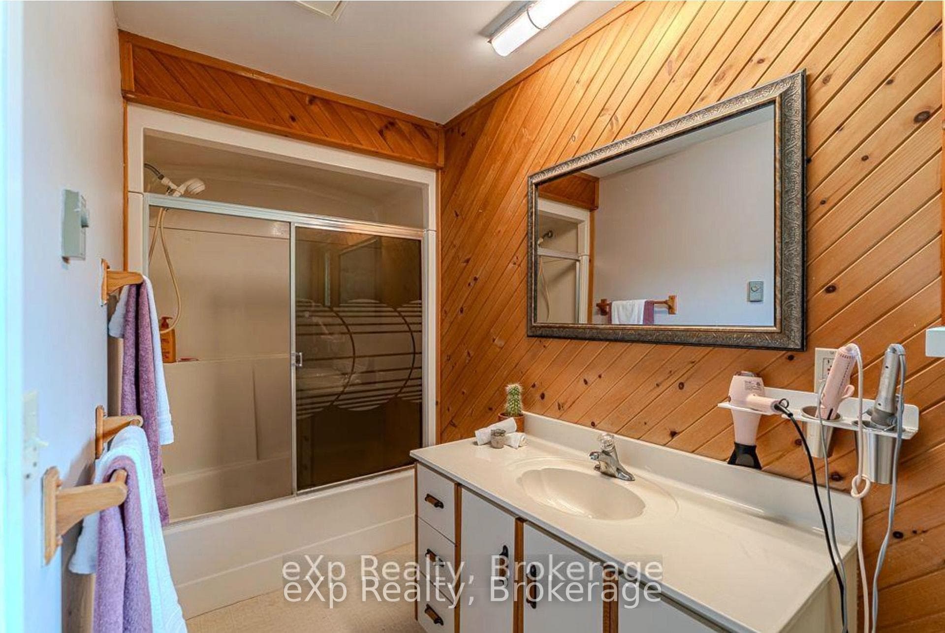 502354 Grey Road 1 Road photo 31