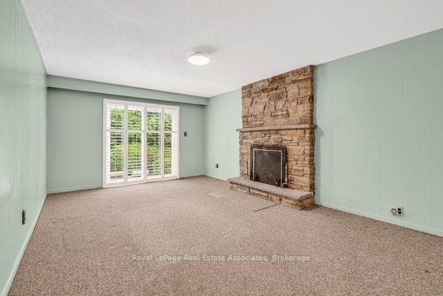 2529 Claymore Crescent photo 10