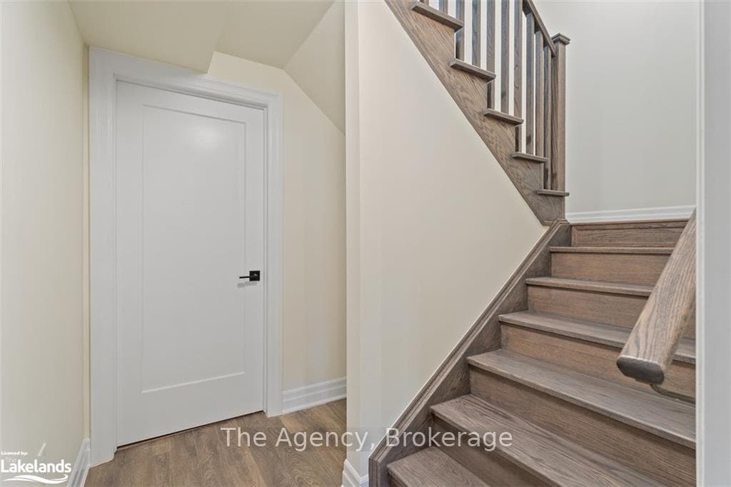 27 STOTHER Crescent photo 7