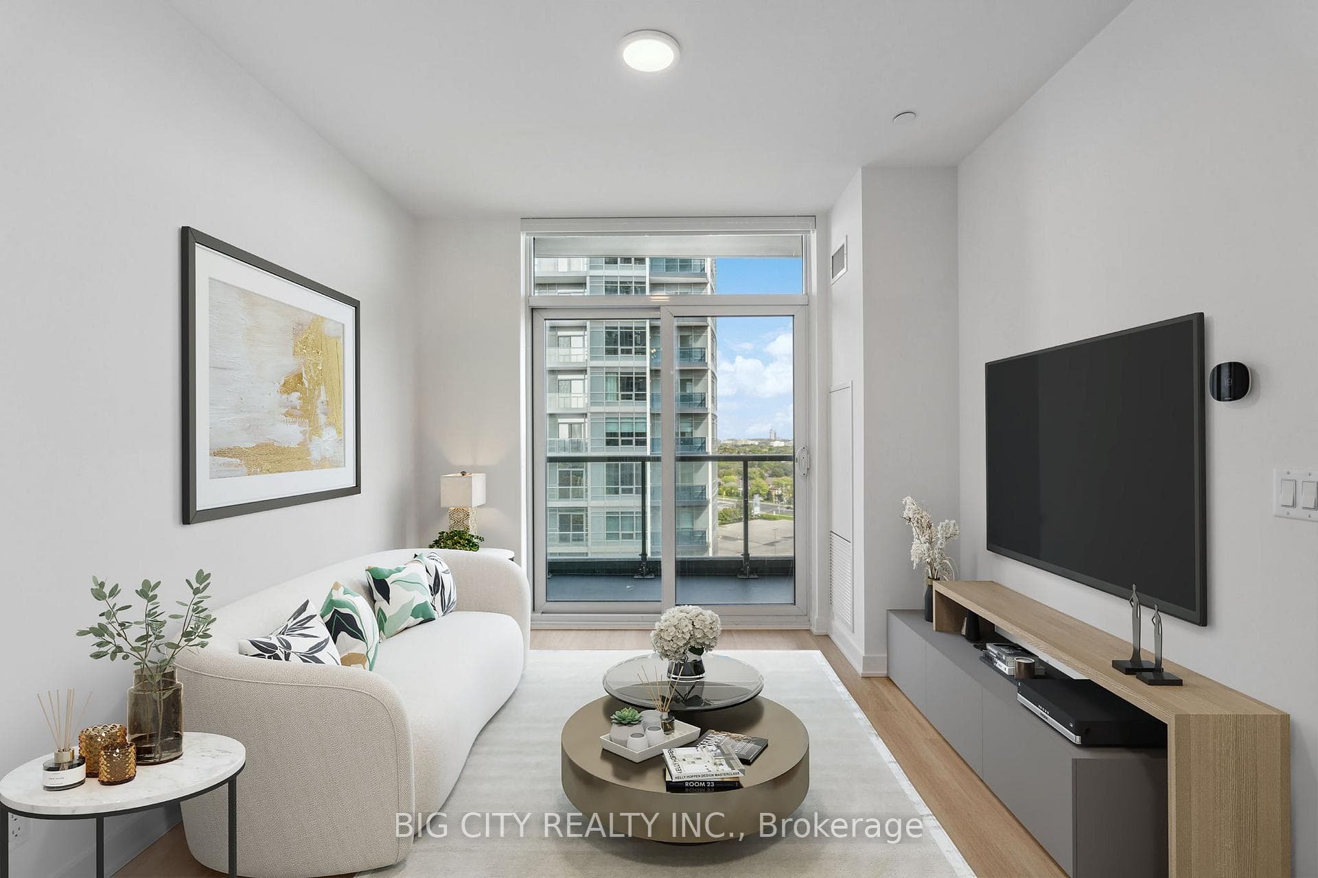 30 Upper Mall Way Unit 1208A photo 8