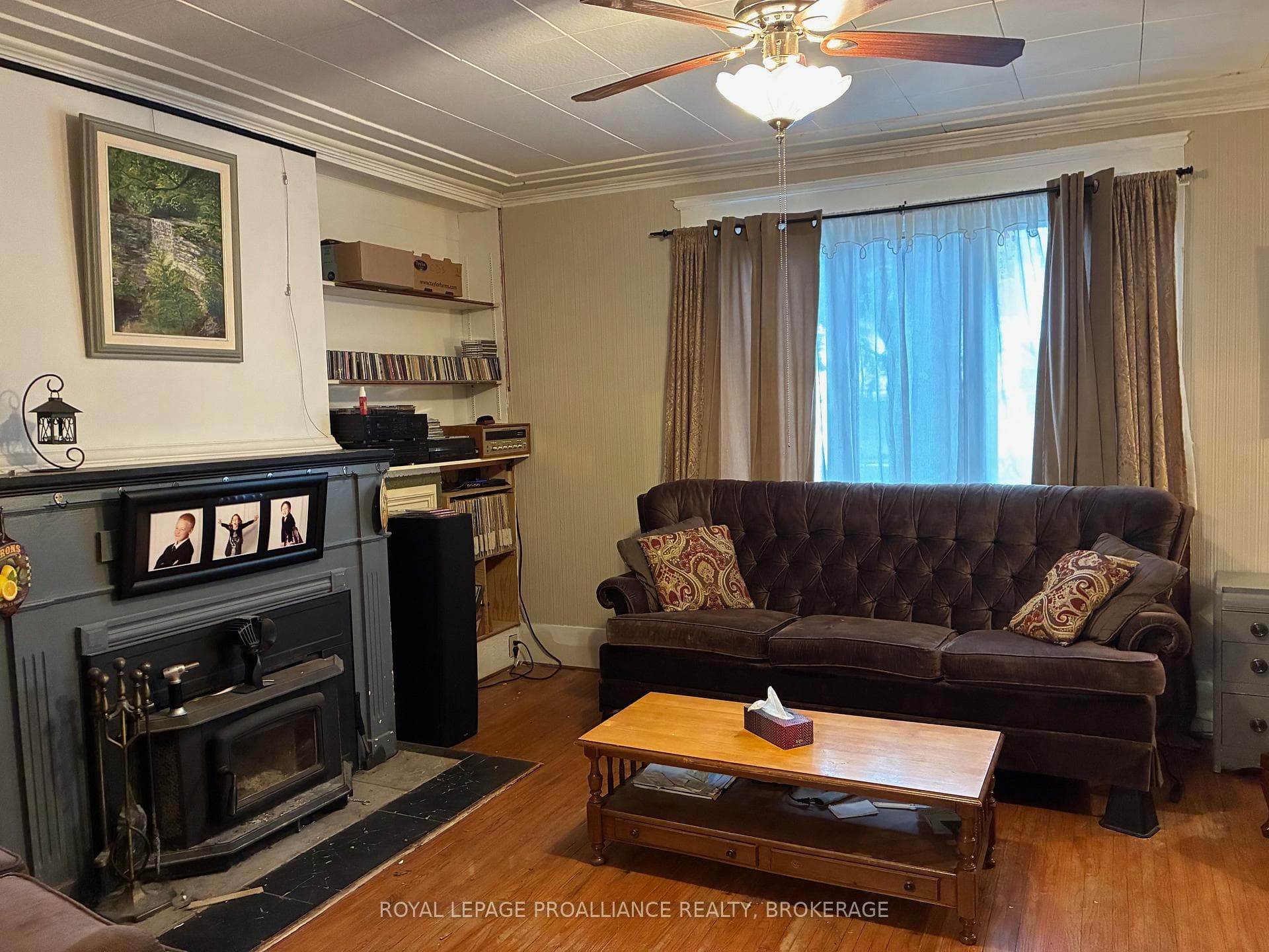 High ceilings in living room