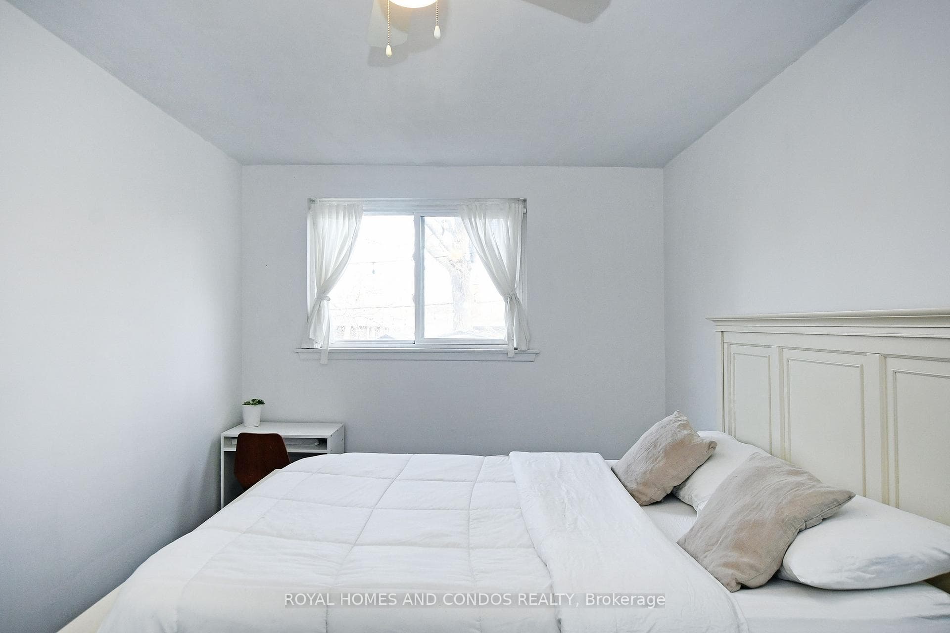 40 Pender Crescent Unit Lower photo 16