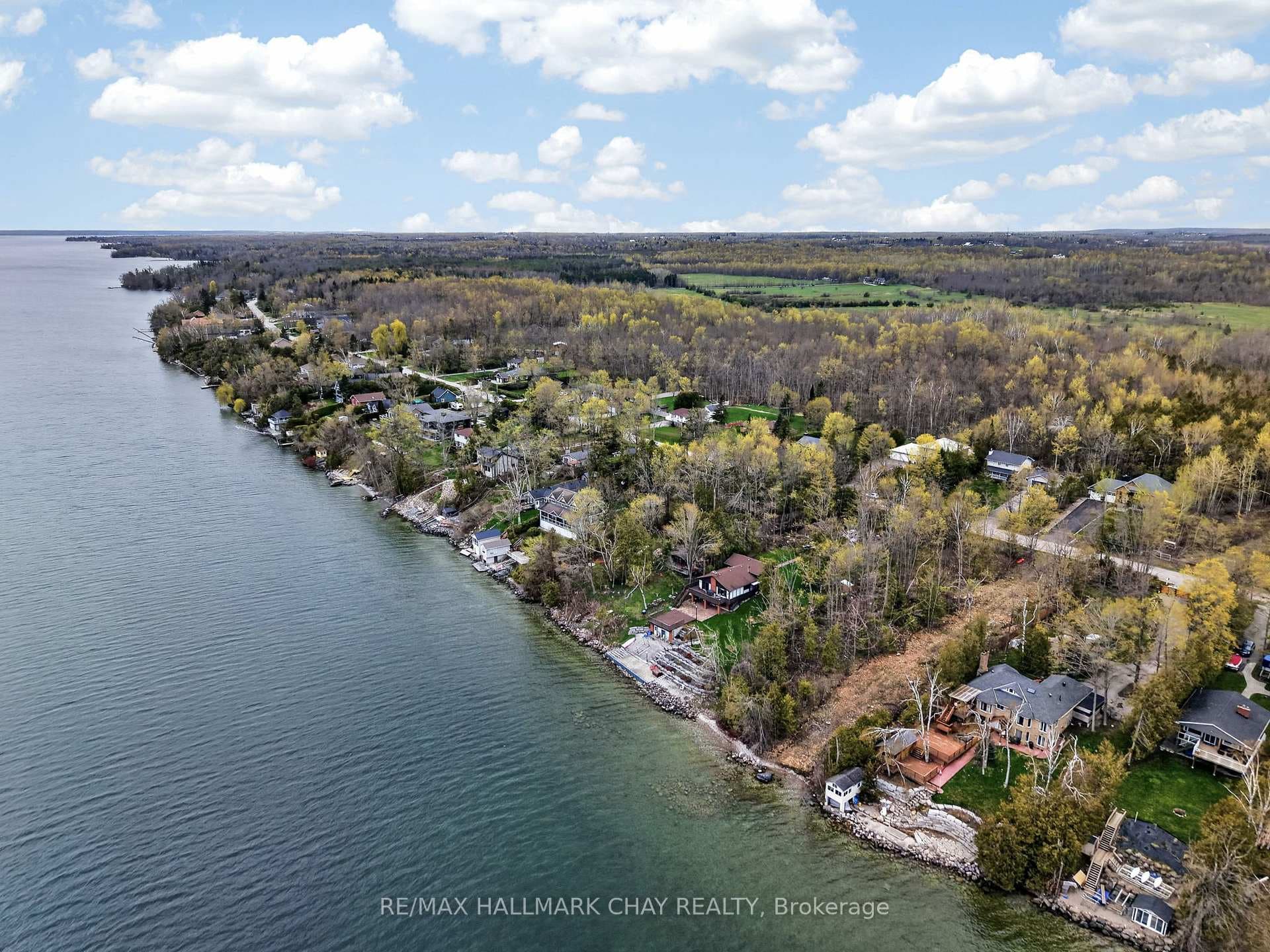 2330 Lakeshore Road photo 45