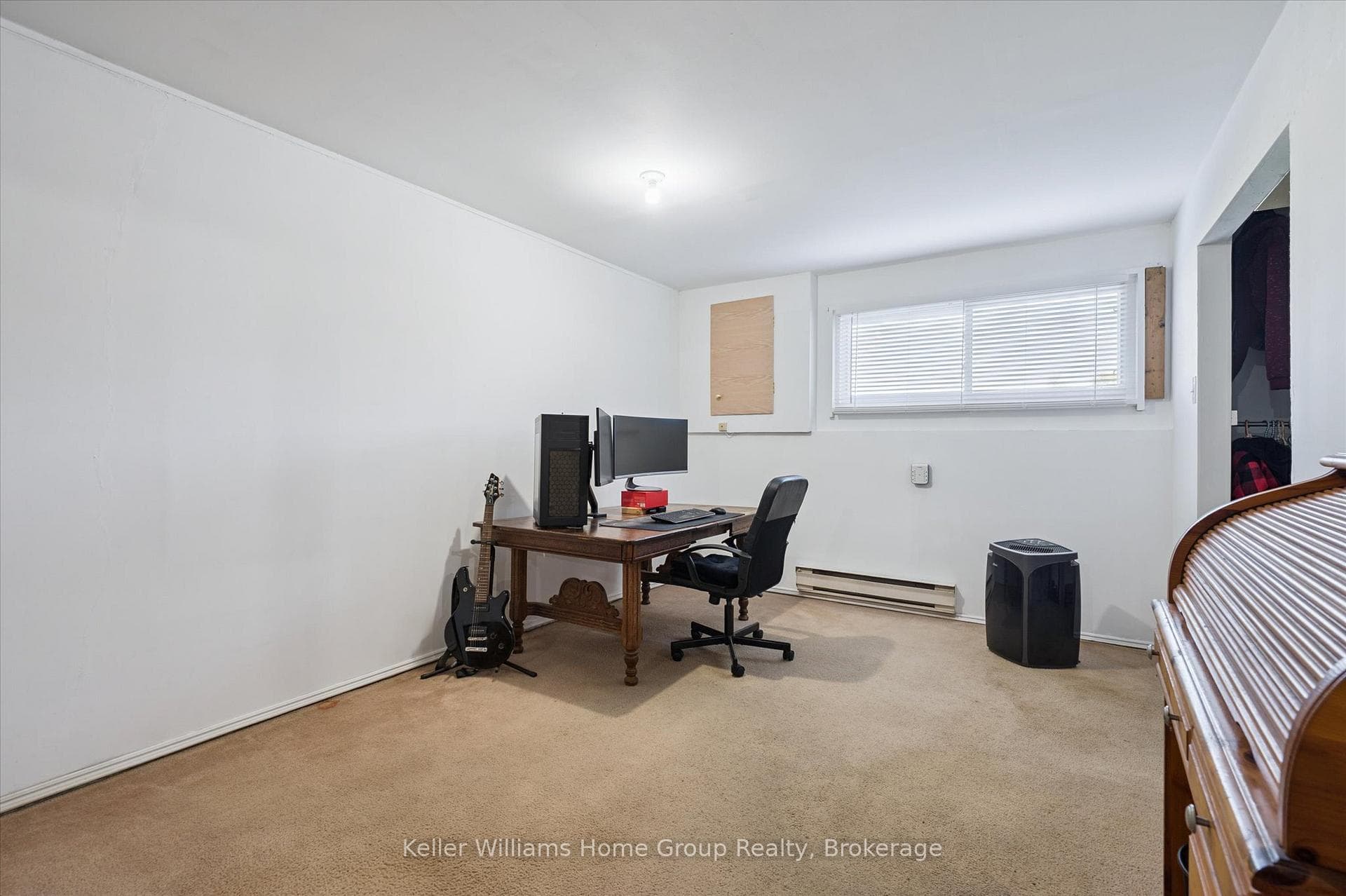 230 Gordon Street photo 32