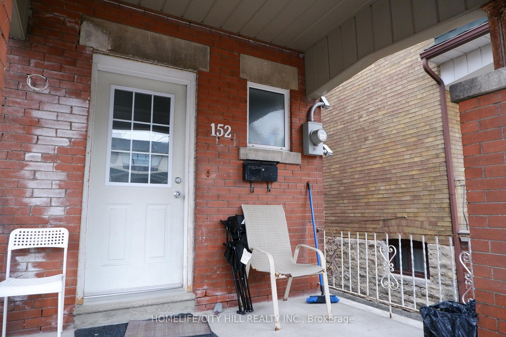 152 Sellers Avenue Unit Main Flr photo 4