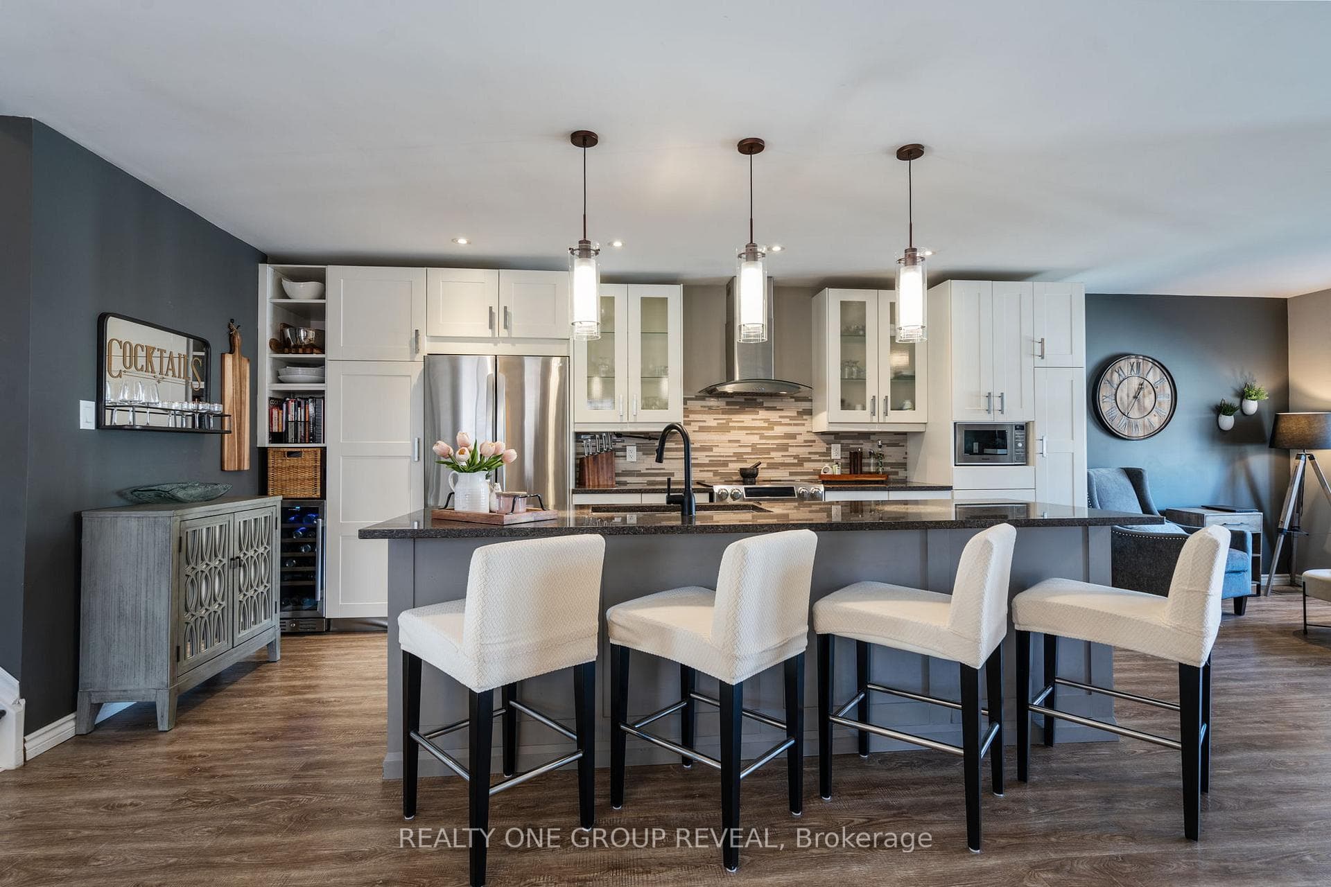 65 Hart Boulevard photo 6