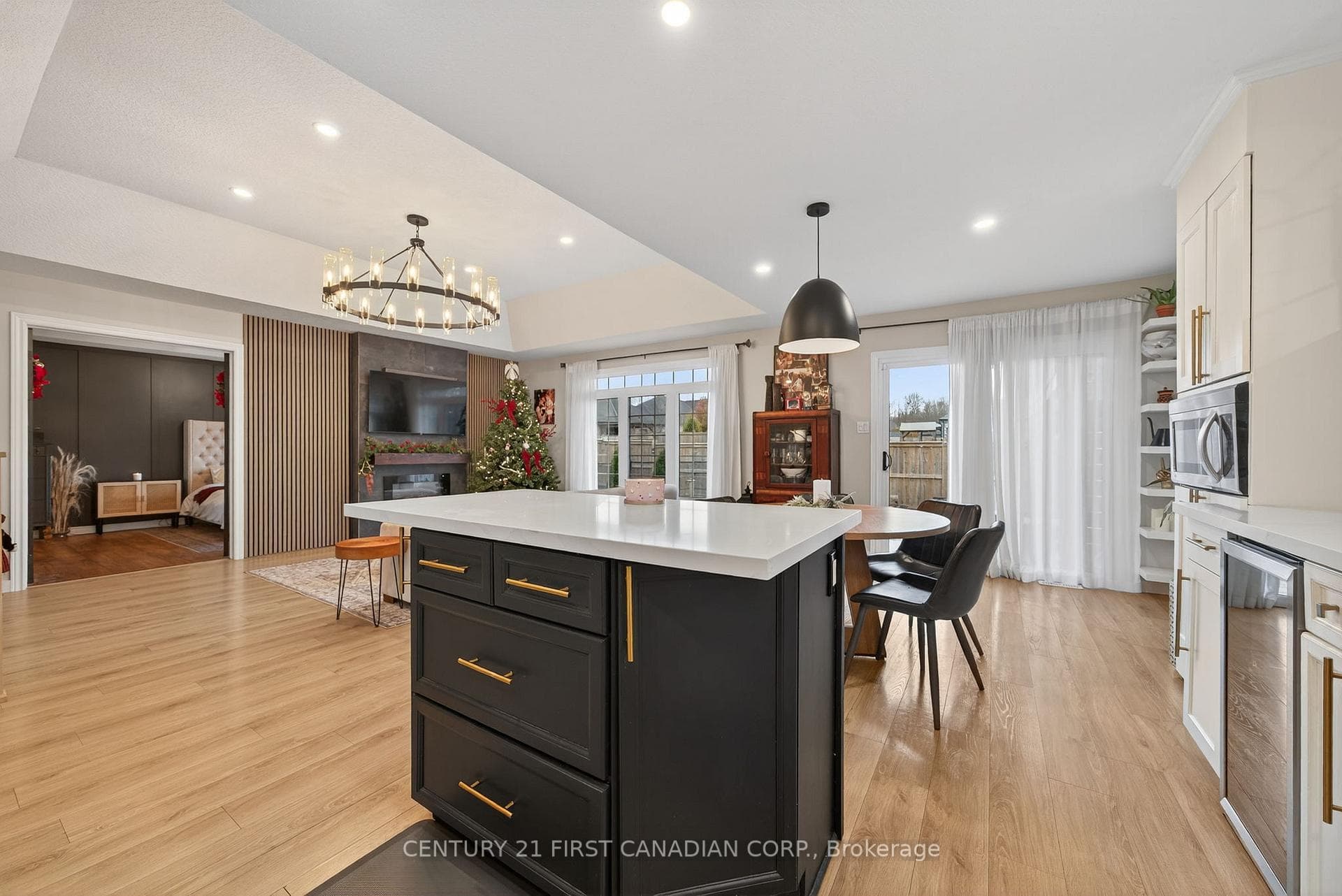 292 Thorn Drive photo 23