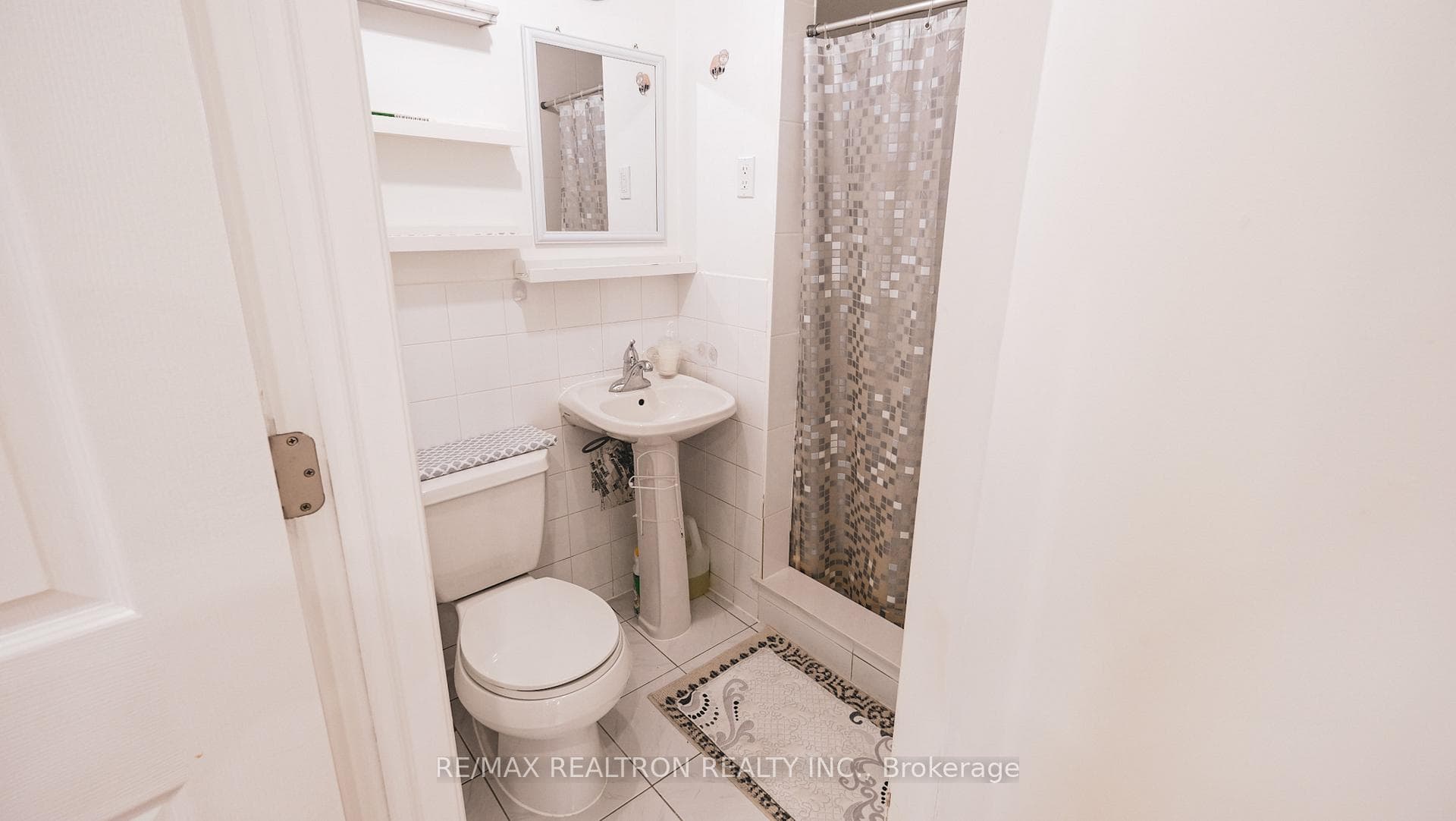 64 Driftwood Avenue Unit 181 photo 10