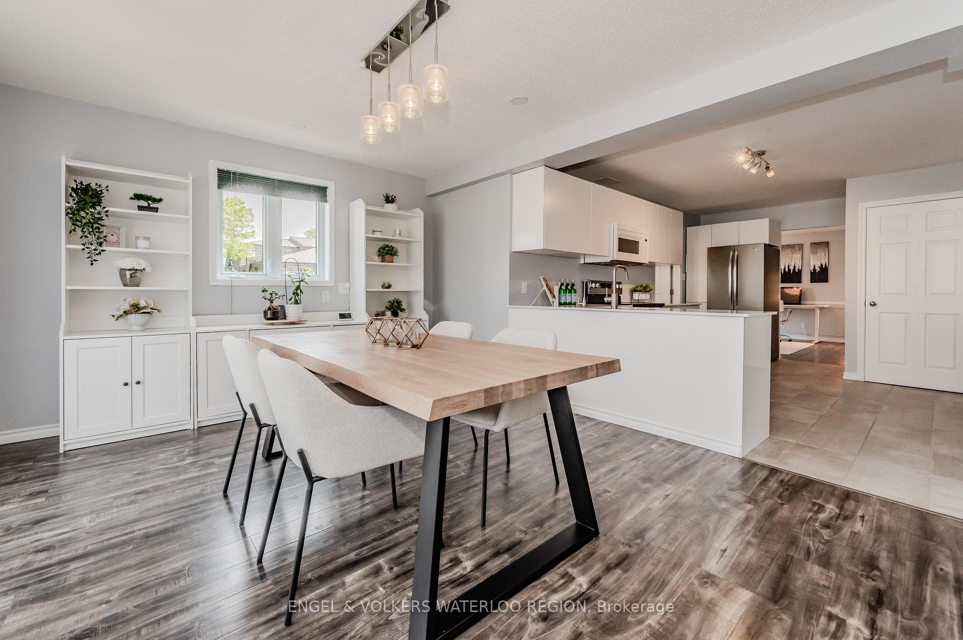 64 Meadowlane Drive photo 13