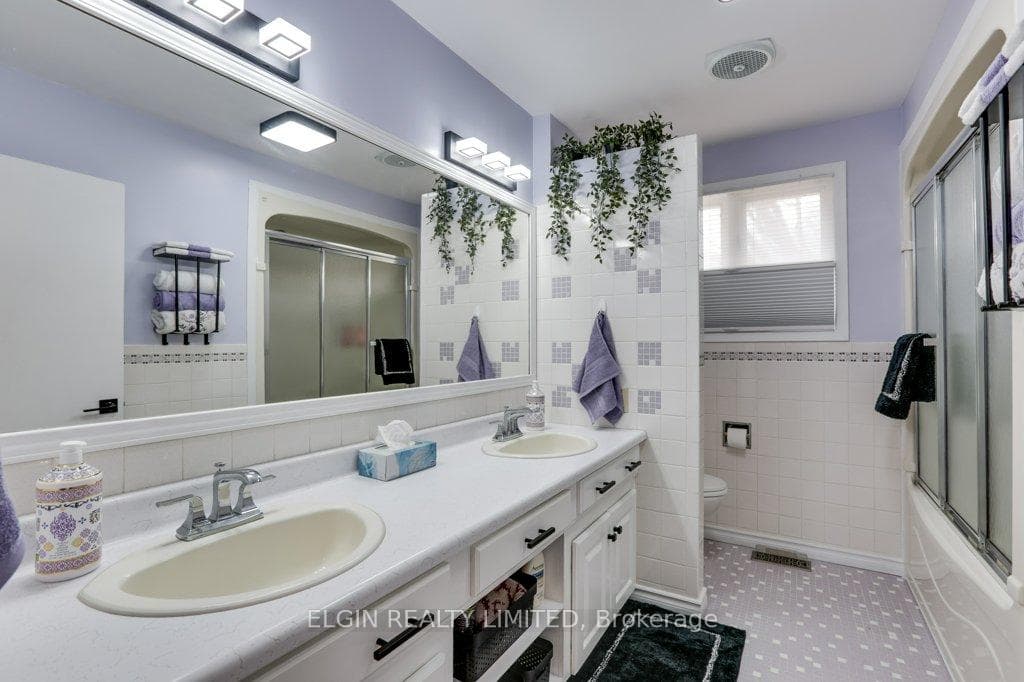 324 Carlow Road photo 13