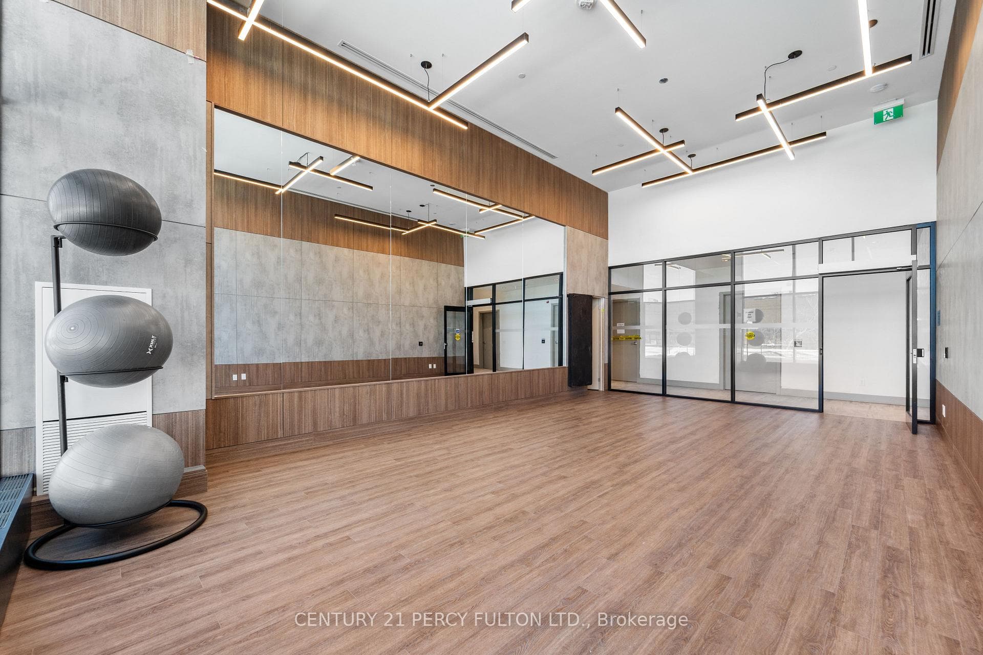 1435 Celebration Drive Unit 2011 photo 26