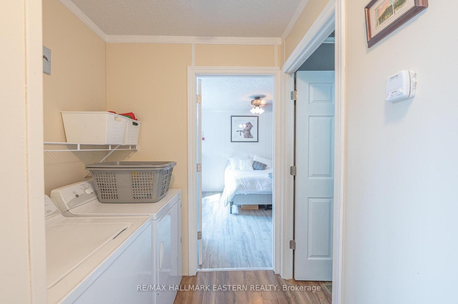6 Hillview Drive photo 12