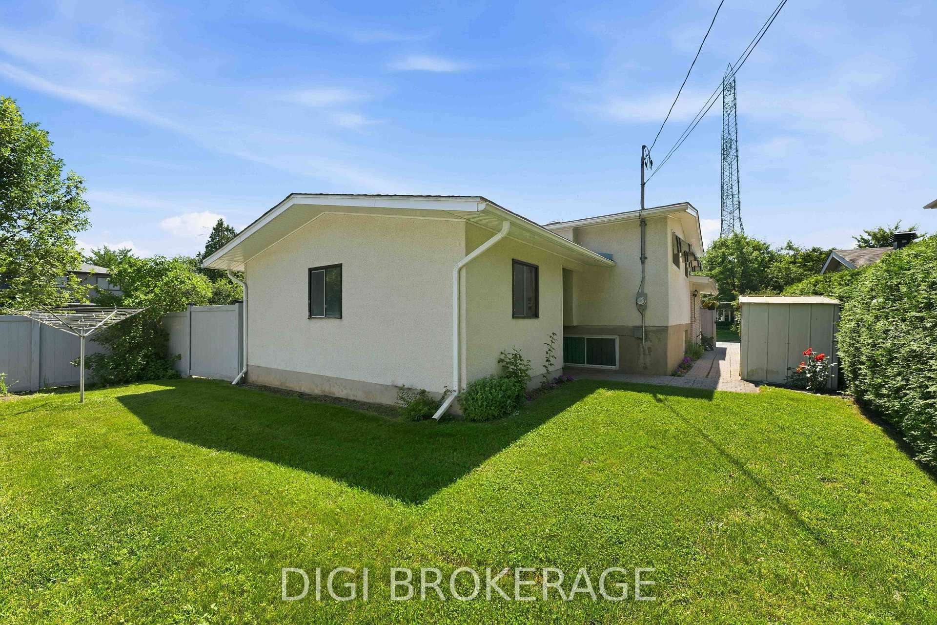 737 Southmore Drive photo 45