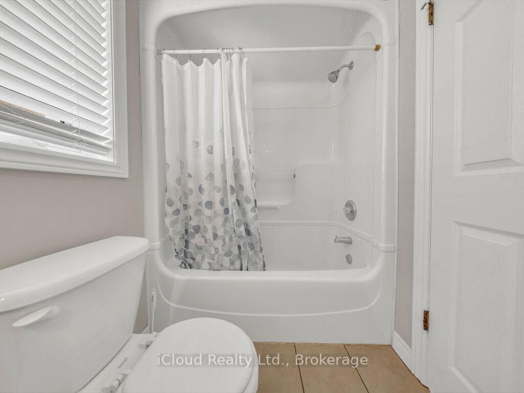 308 Keewatin Avenue photo 29