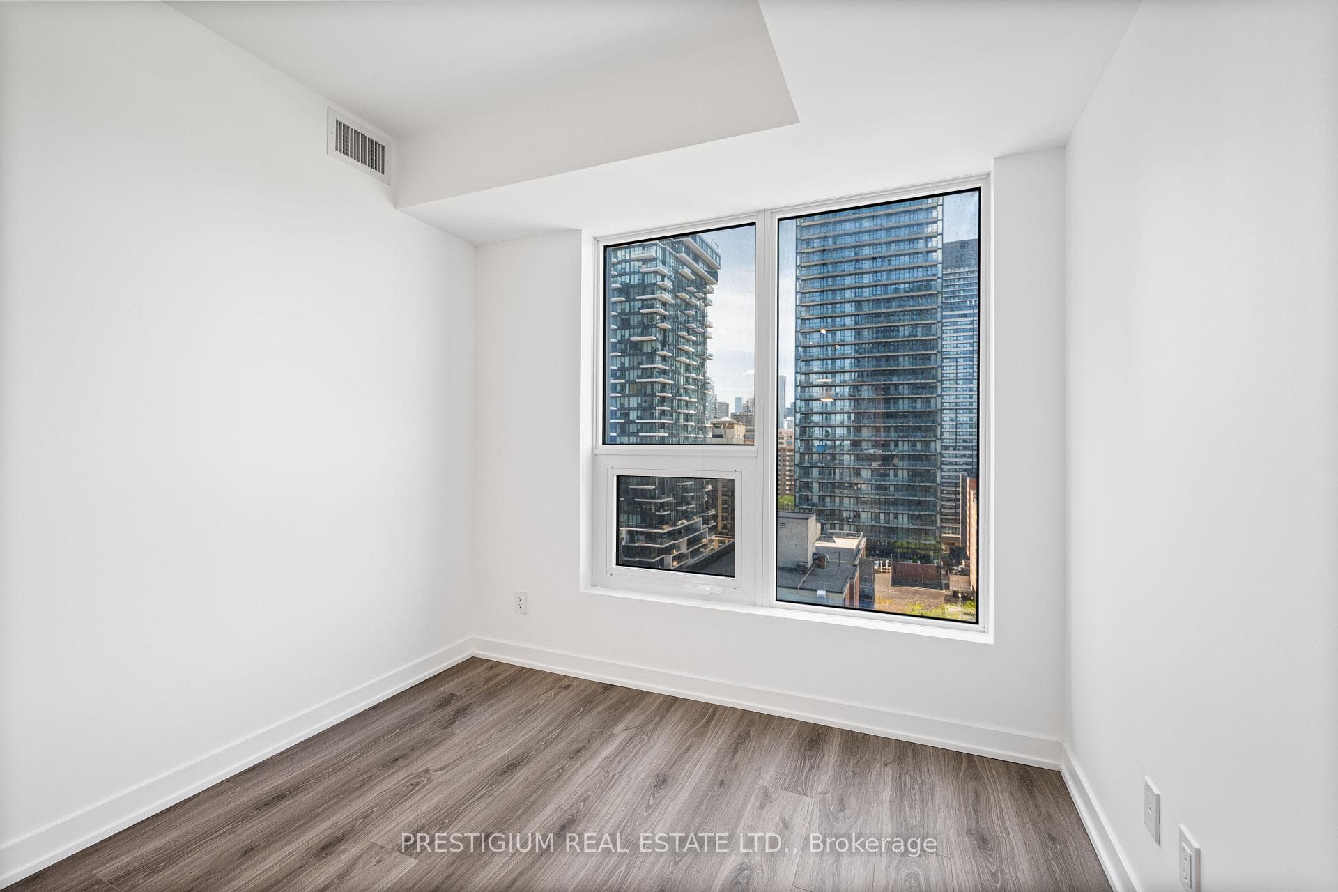 100 queen Street Unit 1801 photo 18