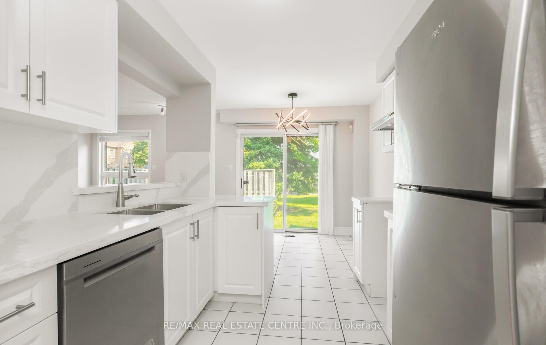 5230 Glen Erin Drive Unit 64 photo 11