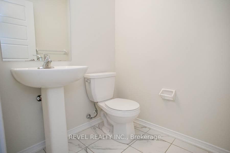 416 Blackburn Drive photo 4