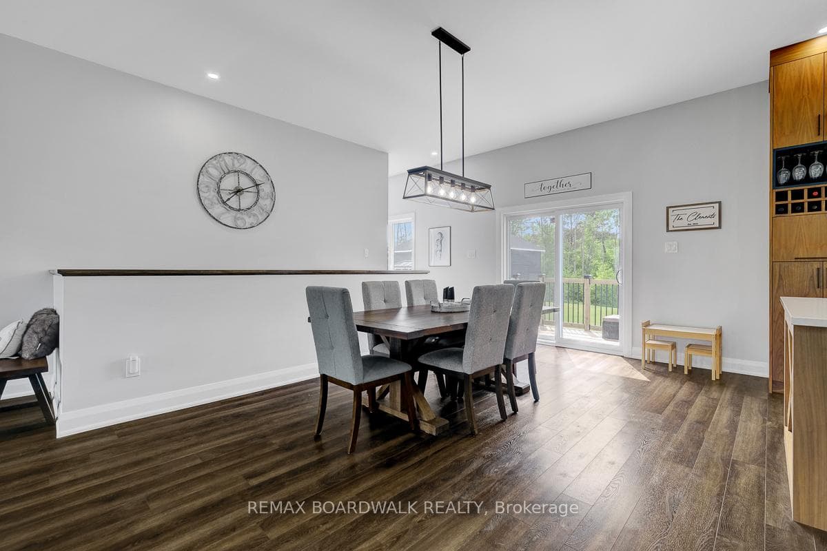 1805 Hyndman Road photo 13