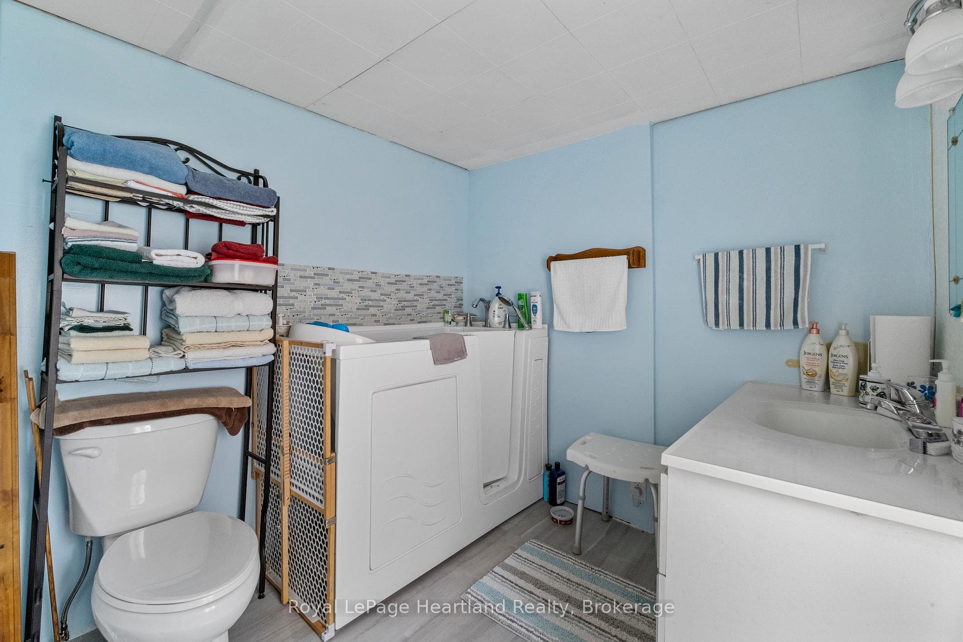185 St David Street photo 12