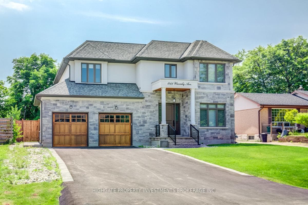 1344 Waverly Avenue photo 2