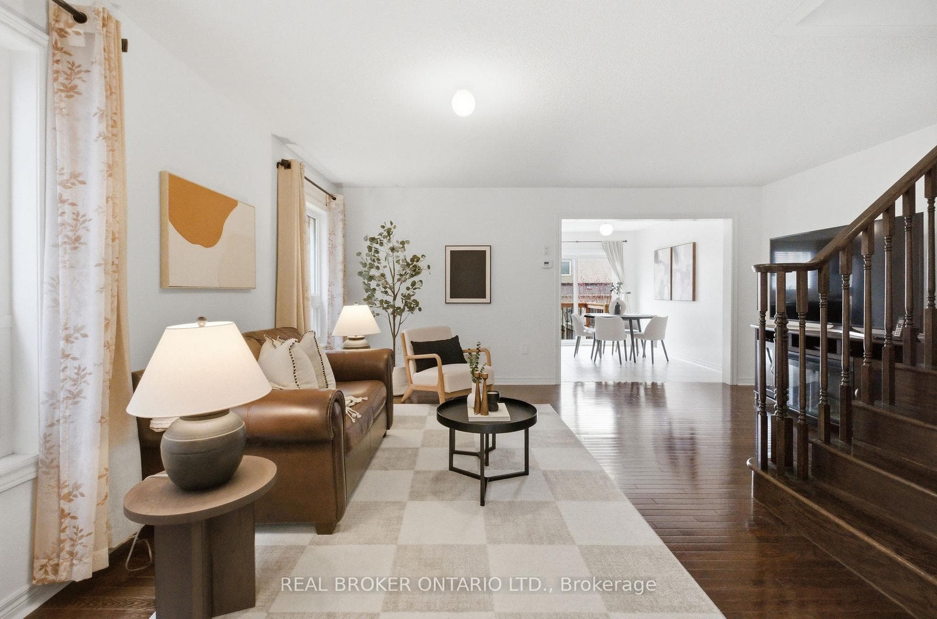 35 Harvest Hills Boulevard photo 7