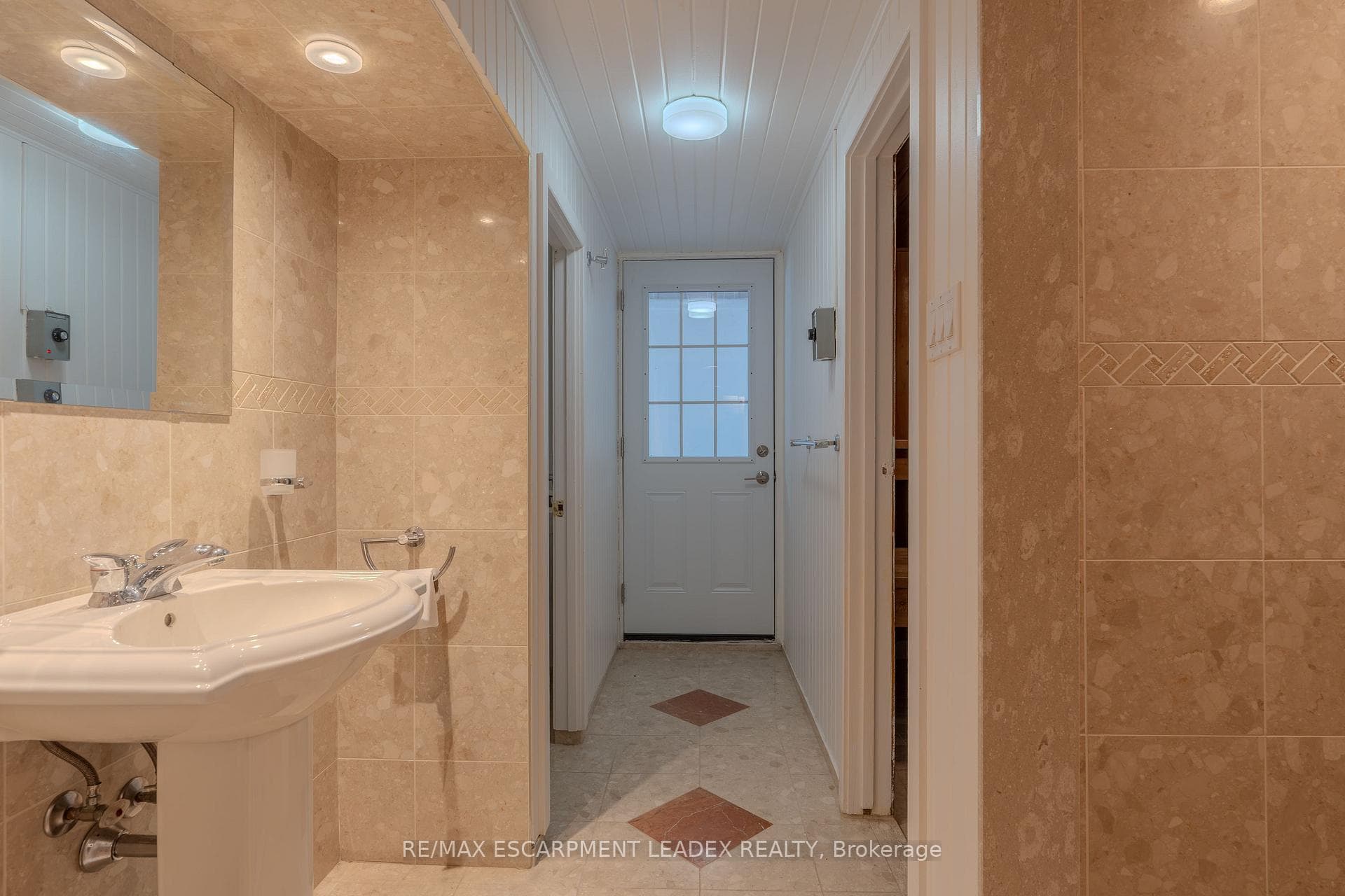 1129 SCENIC Drive photo 36