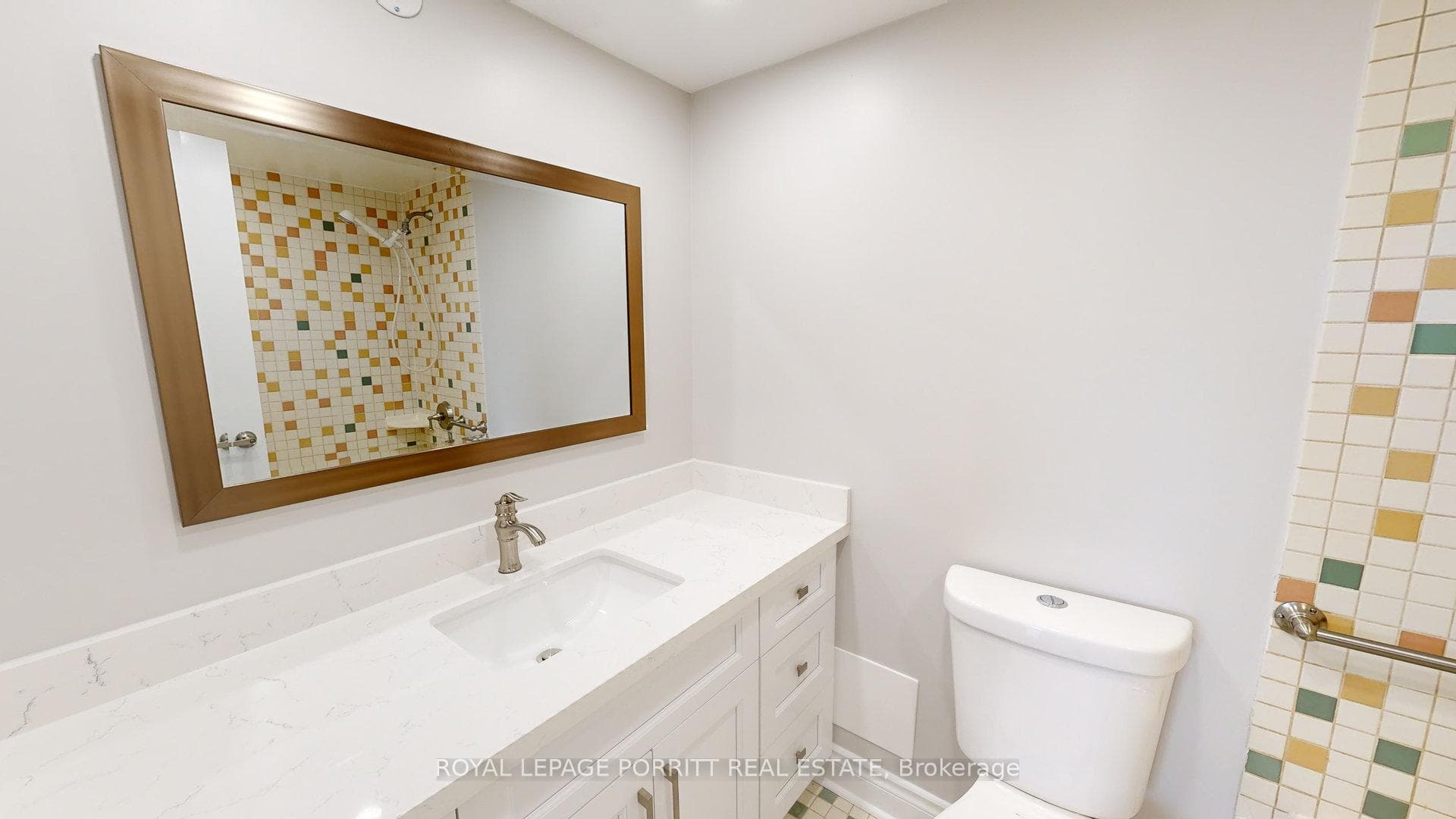 1535 Lakeshore Road Unit 1407 photo 26