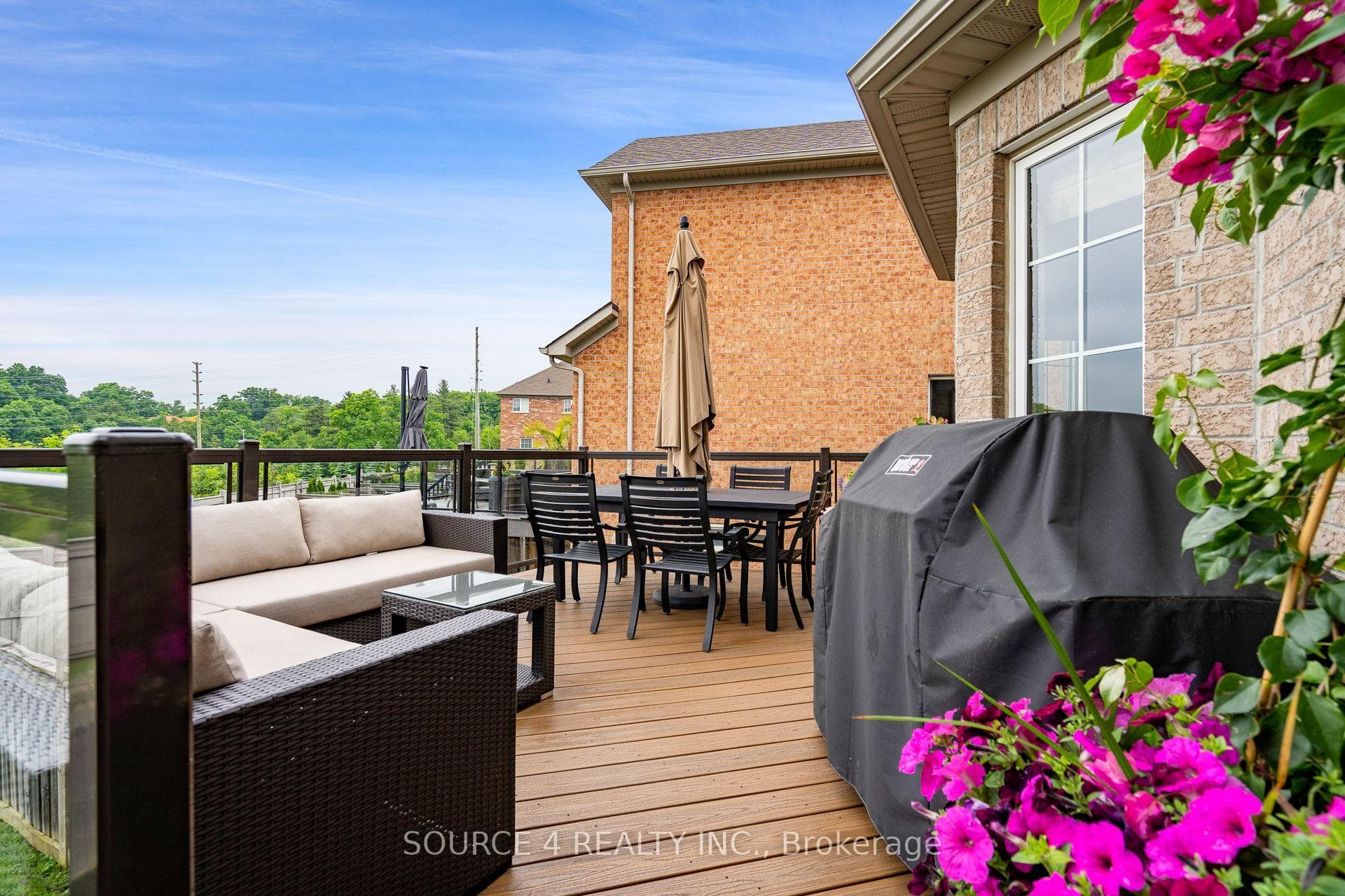 152 Keystar Court photo 38