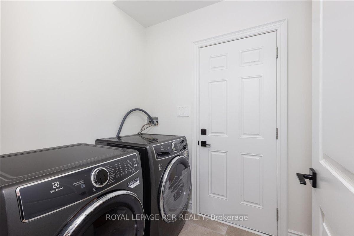 Laundry Room with door to garage